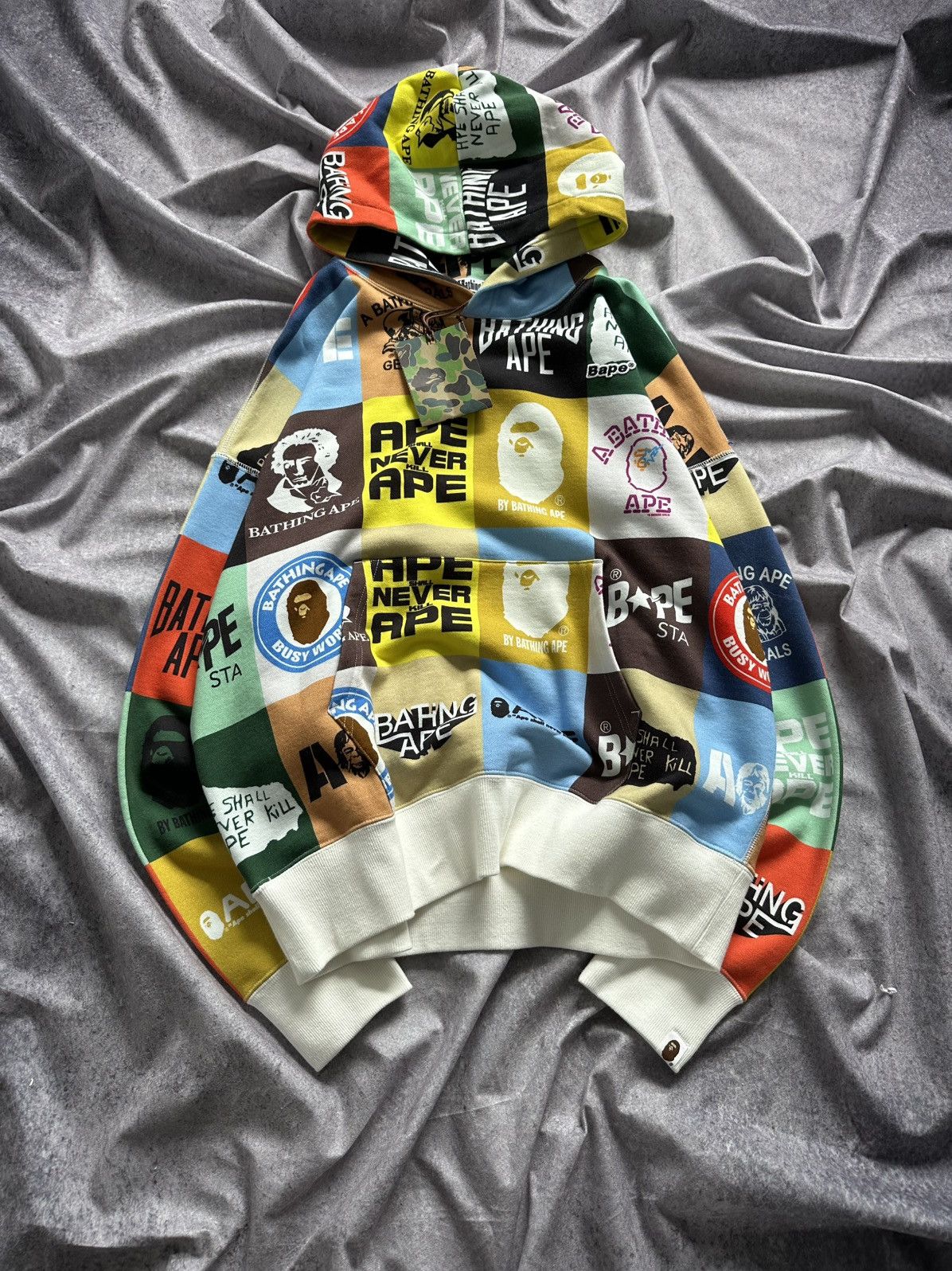 Bape BAPE Classic Logo Loose Fit Pullover Hoodie Size US S / EU 44-46 / 1 - 1 Thumbnail