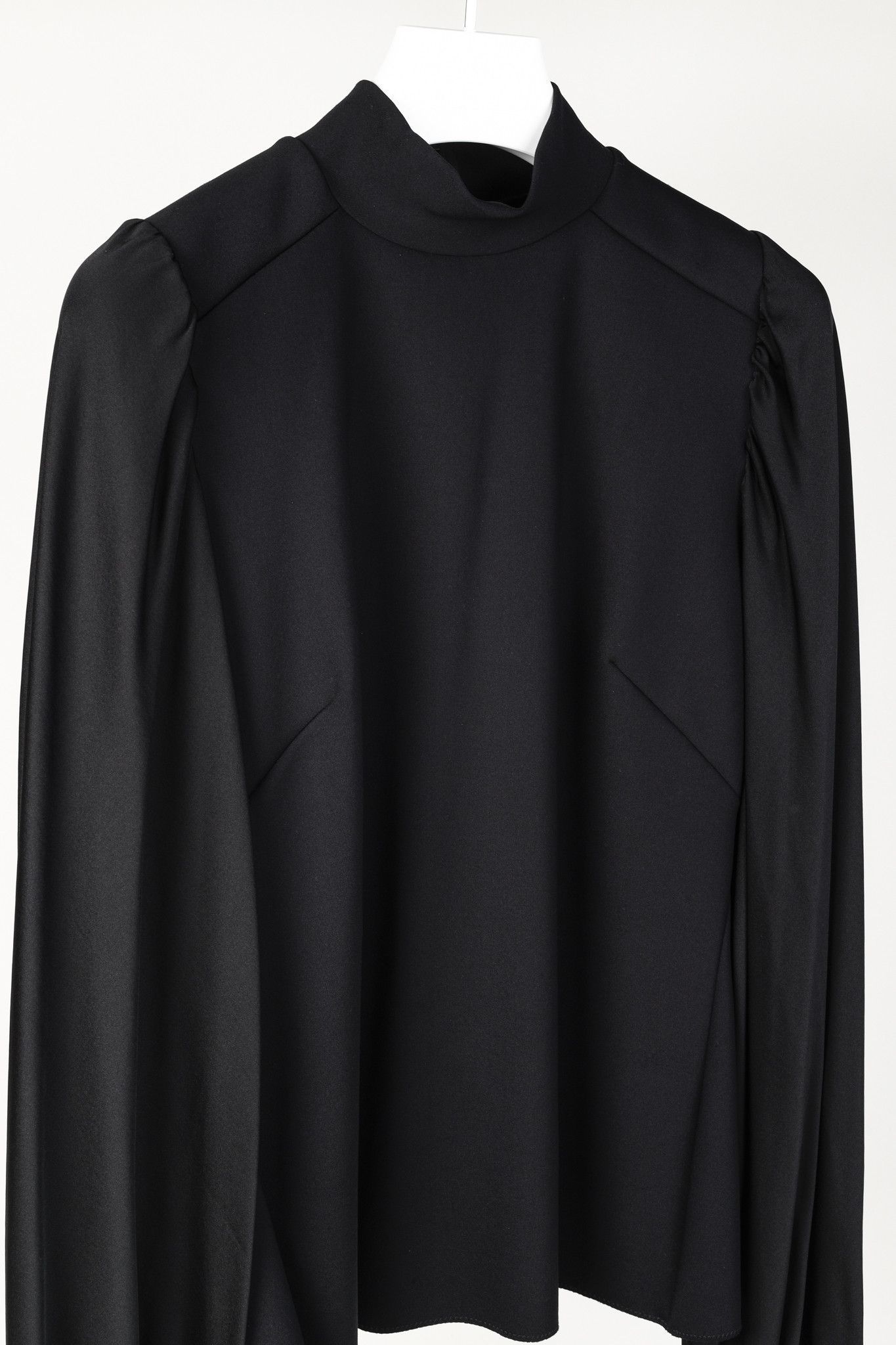 Marie Saint Pierre Marie Saint Pierre NopulsionBishop-Sleeve Mock Neck Top Size XL / US 12-14 / IT 48-50 - 3 Thumbnail