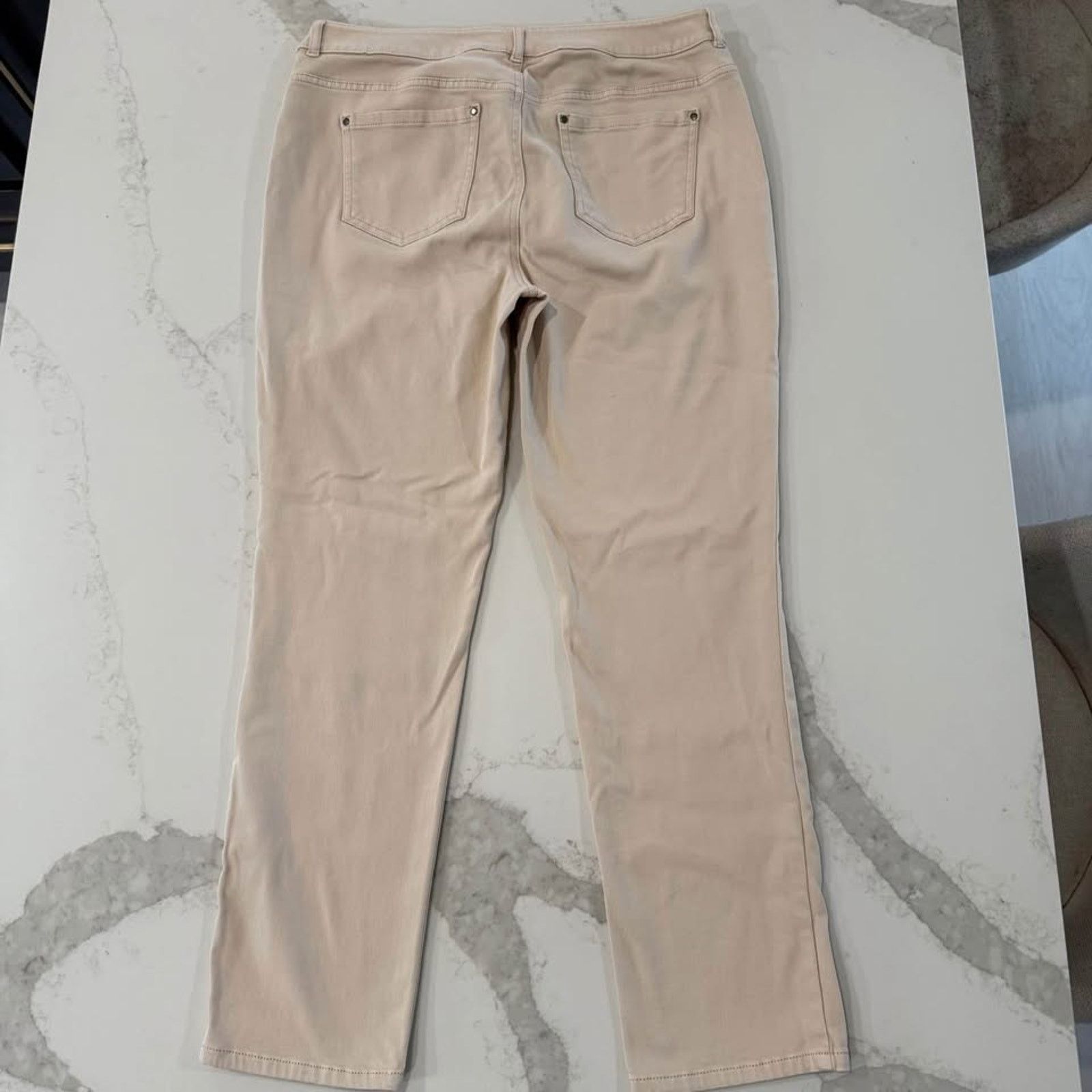 Chicos Chico’s Platinum Denim Ankle Jeans Womens 28” Straight Leg Size 28" / US 6 / IT 42 - 5 Thumbnail