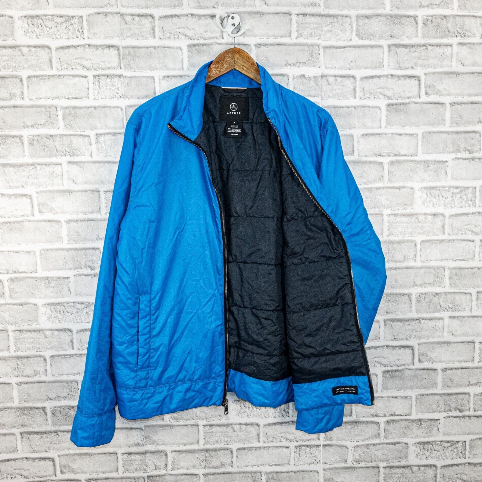 Aether Apparel AETHER Men's Packable Shelter Jacket insulated quilted blue Size US L / EU 52-54 / 3 - 2 Thumbnail
