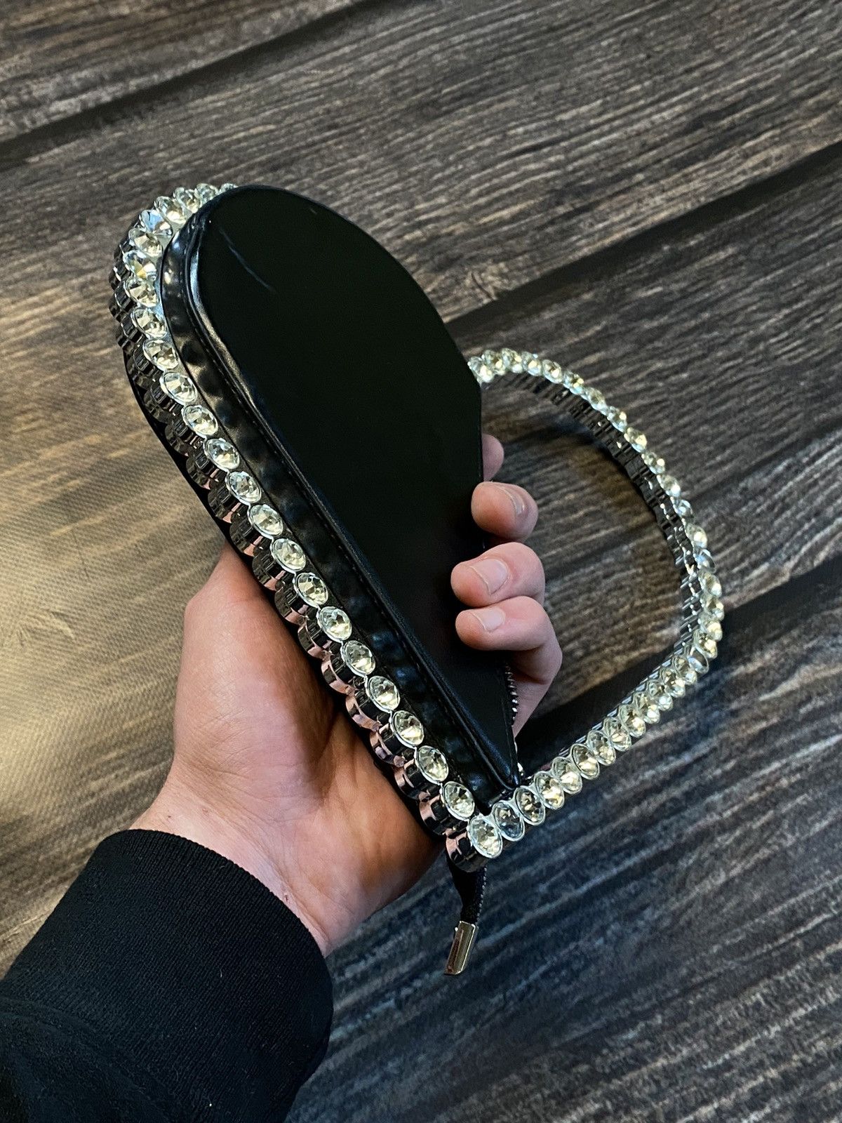 Japanese Brand RARE❗️ HEART-SHAPED BAG WITH SEQUINS AND LEATHER. Size ONE SIZE - 9 Thumbnail
