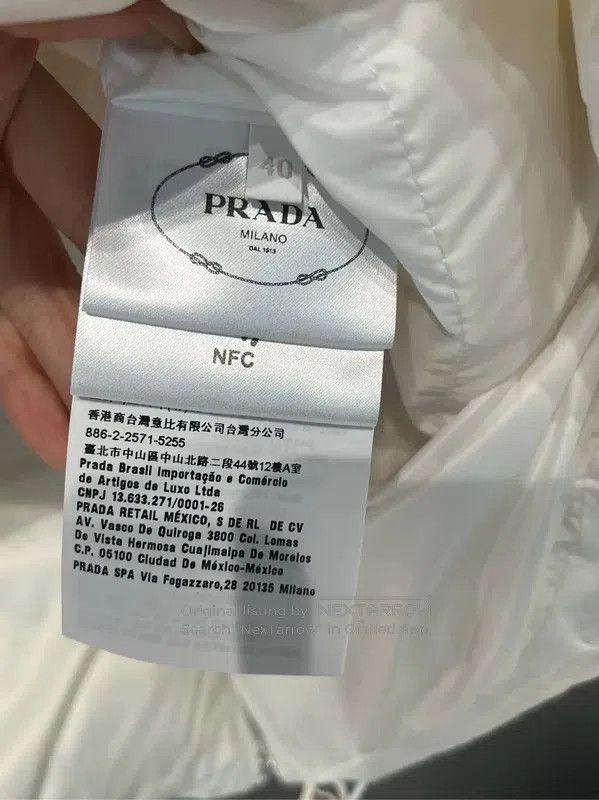Other Prada Winter White Logo Short Puffer. Size L / US 10 / IT 46 - 4 Thumbnail