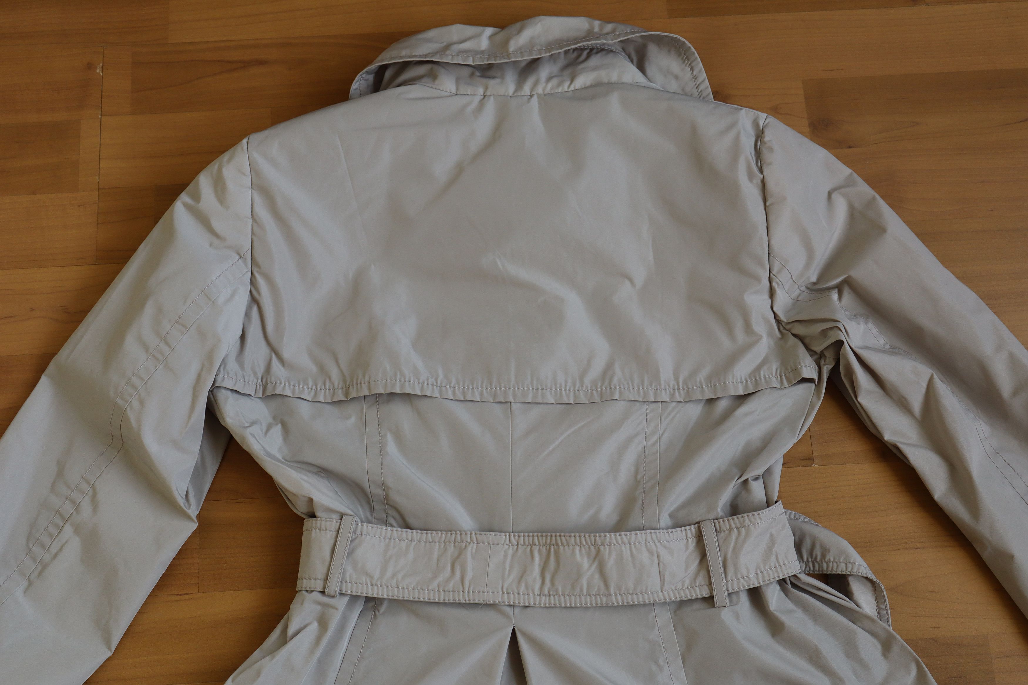 Weekend Max Mara Max Mara Weekend Jacket Trench Coat size S Beige Size S / US 4 / IT 40 - 7 Thumbnail