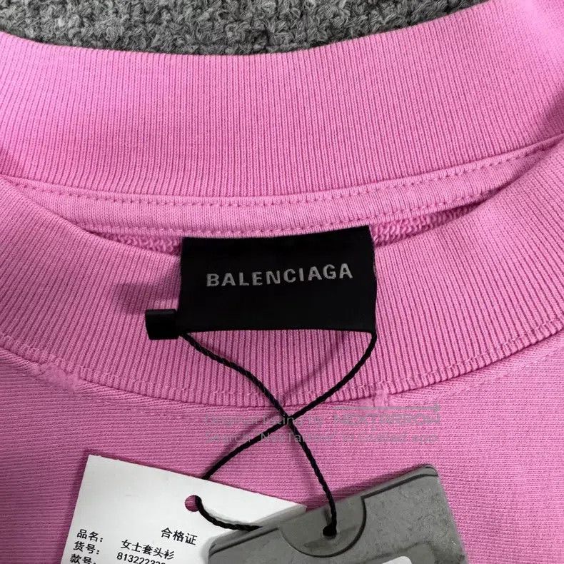 Balenciaga Balenciaga Graffiti Coke Sweatshirt Size US L / EU 52-54 / 3 - 7 Thumbnail