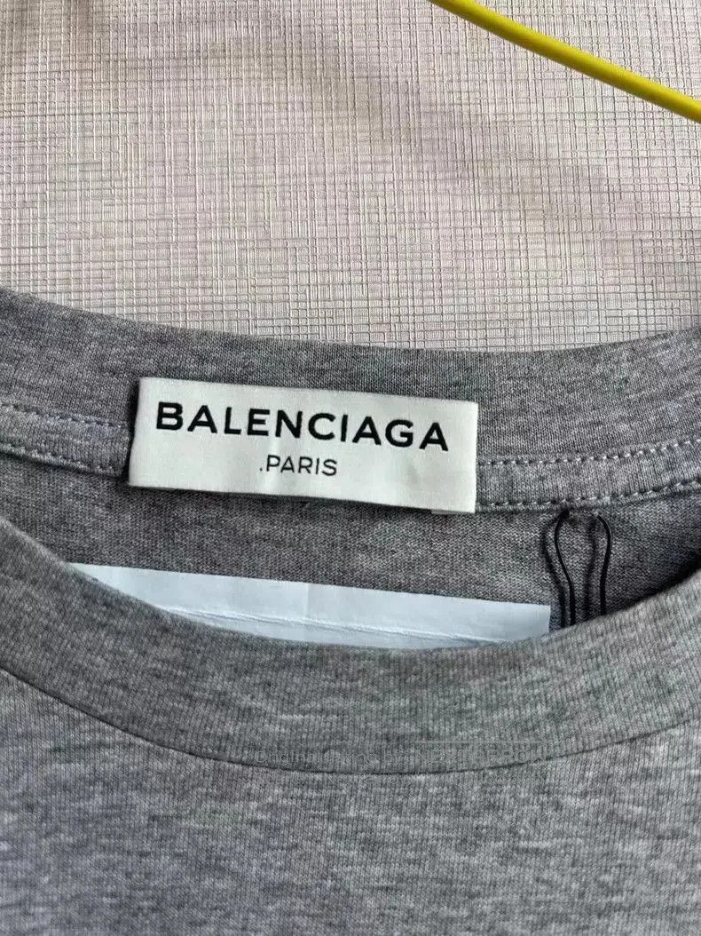 Vintage Balenciaga Gray Short Sleeve T. Size US L / EU 52-54 / 3 - 3 Thumbnail