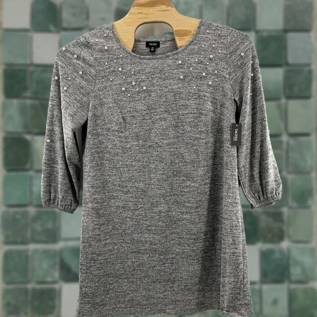 Vintage Tacera Sweater Tunic Dress 1X Gray Pearl Embellished 3/4 Sleeve Puff Sleeve Knit Crew Neck Pullover Womens Beaded All Seasons Fall Winter Vintage No Size XL / US 12-14 / IT 48-50 - 1 Thumbnail