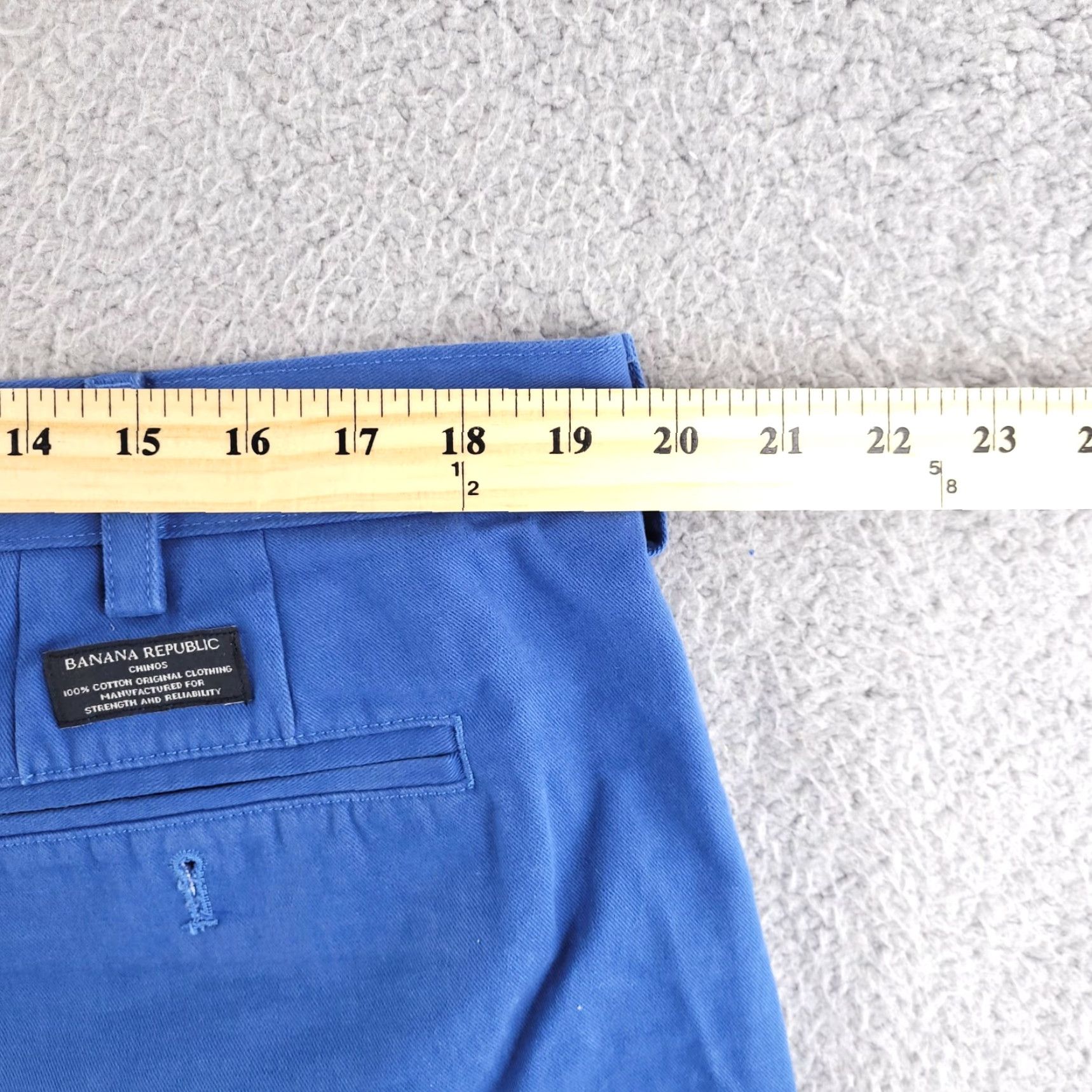 Banana Republic Banana Republic Chino Shorts Mens 39 Blue Flat Front Casual Preppy Flat Front Mens 39 Blue Banana Republic Chino Shortx? Size US 39 - 7 Thumbnail