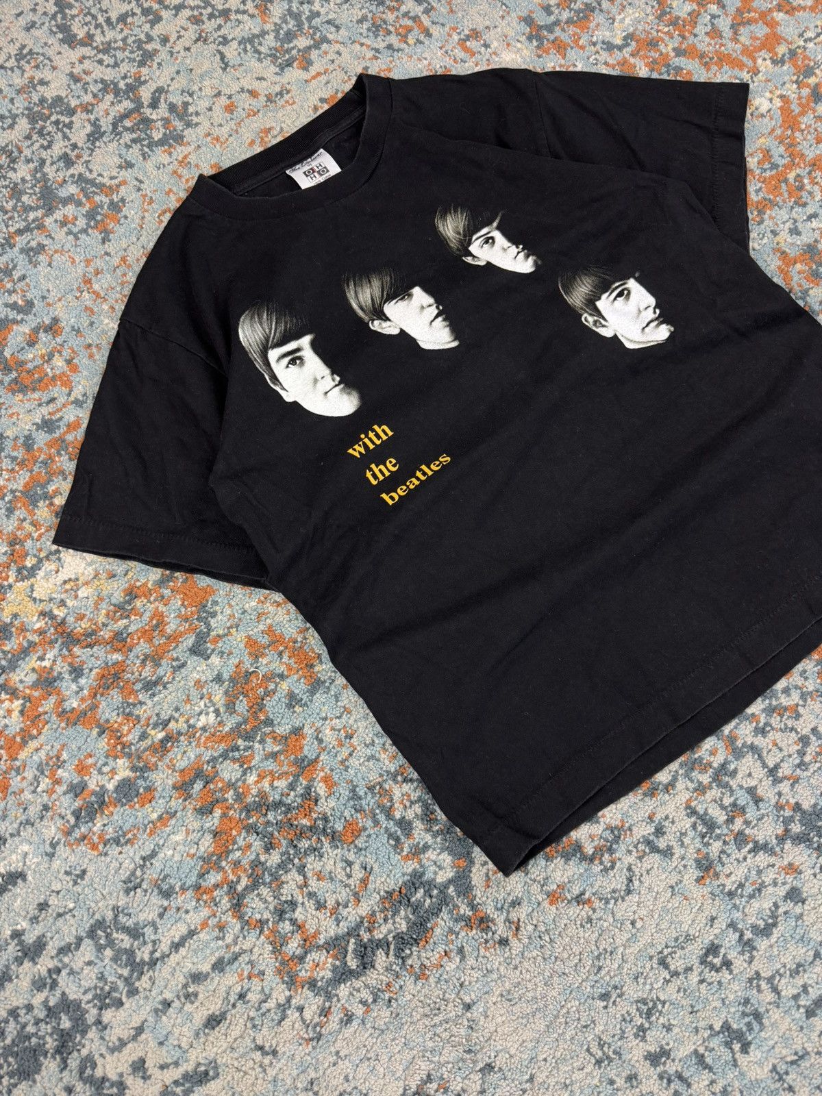 Band Tees × Vintage Vintage 90s The Beatles faces graphic band tee britpop rock Size US M / EU 48-50 / 2 - 2 Thumbnail
