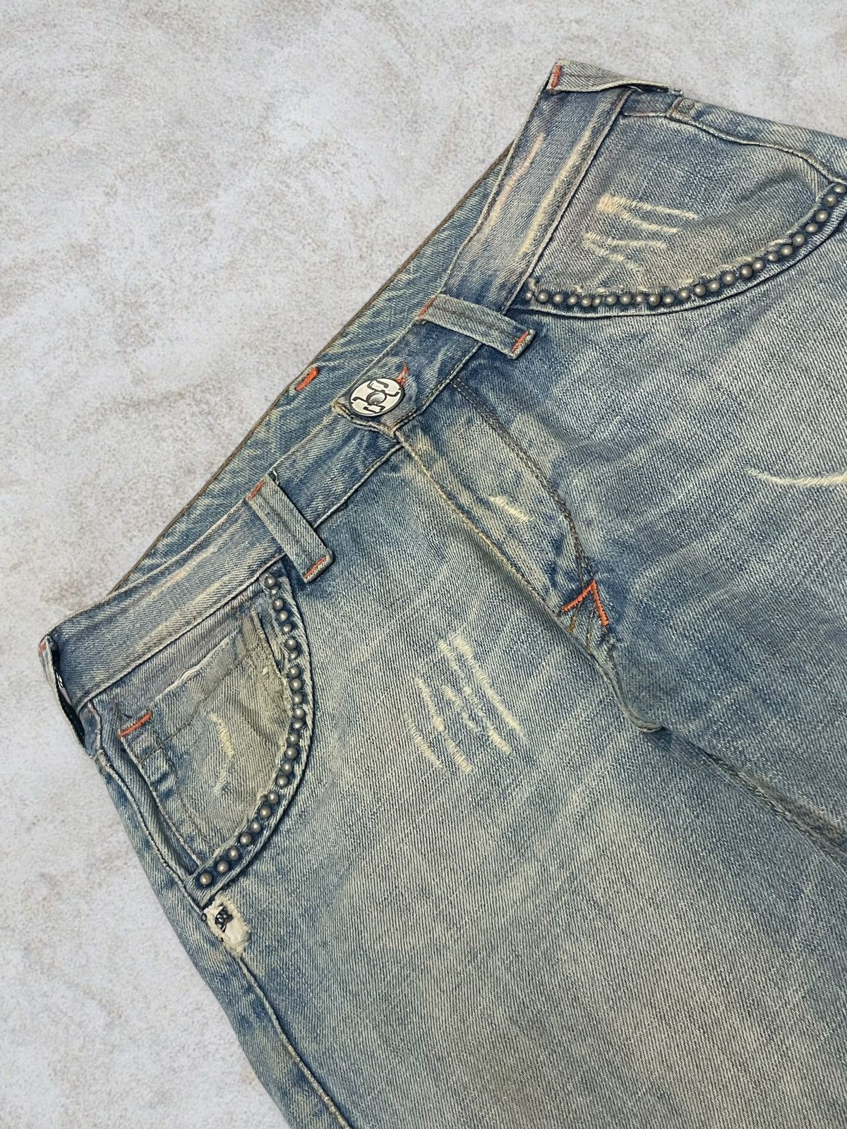 Japanese Brand Vintage Italian CJ Distressed Splatter Piercing Beads Jeans Size US 30 / EU 46 - 13 Thumbnail
