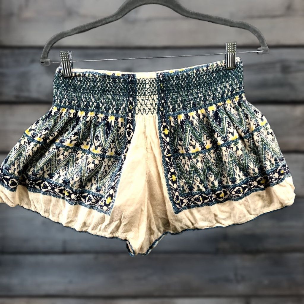 Free People Free People Pull On Shorts Womens XS Cream Batik Boho Cotton Shirt Size 26" / US 2 / IT 38 - 1 Thumbnail