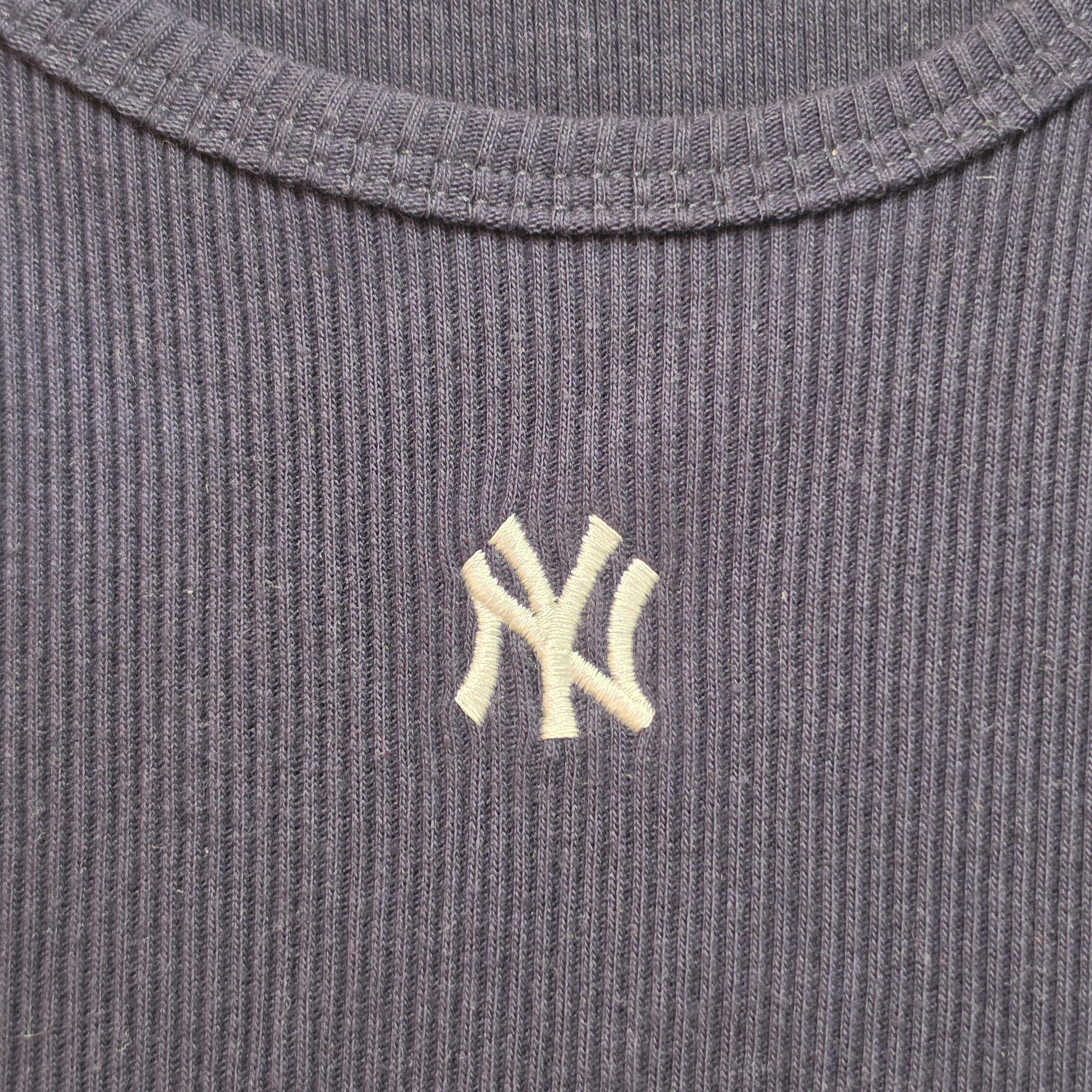 Aime Leon Dore Yankees tank top Size US XL / EU 56 / 4 - 4 Thumbnail