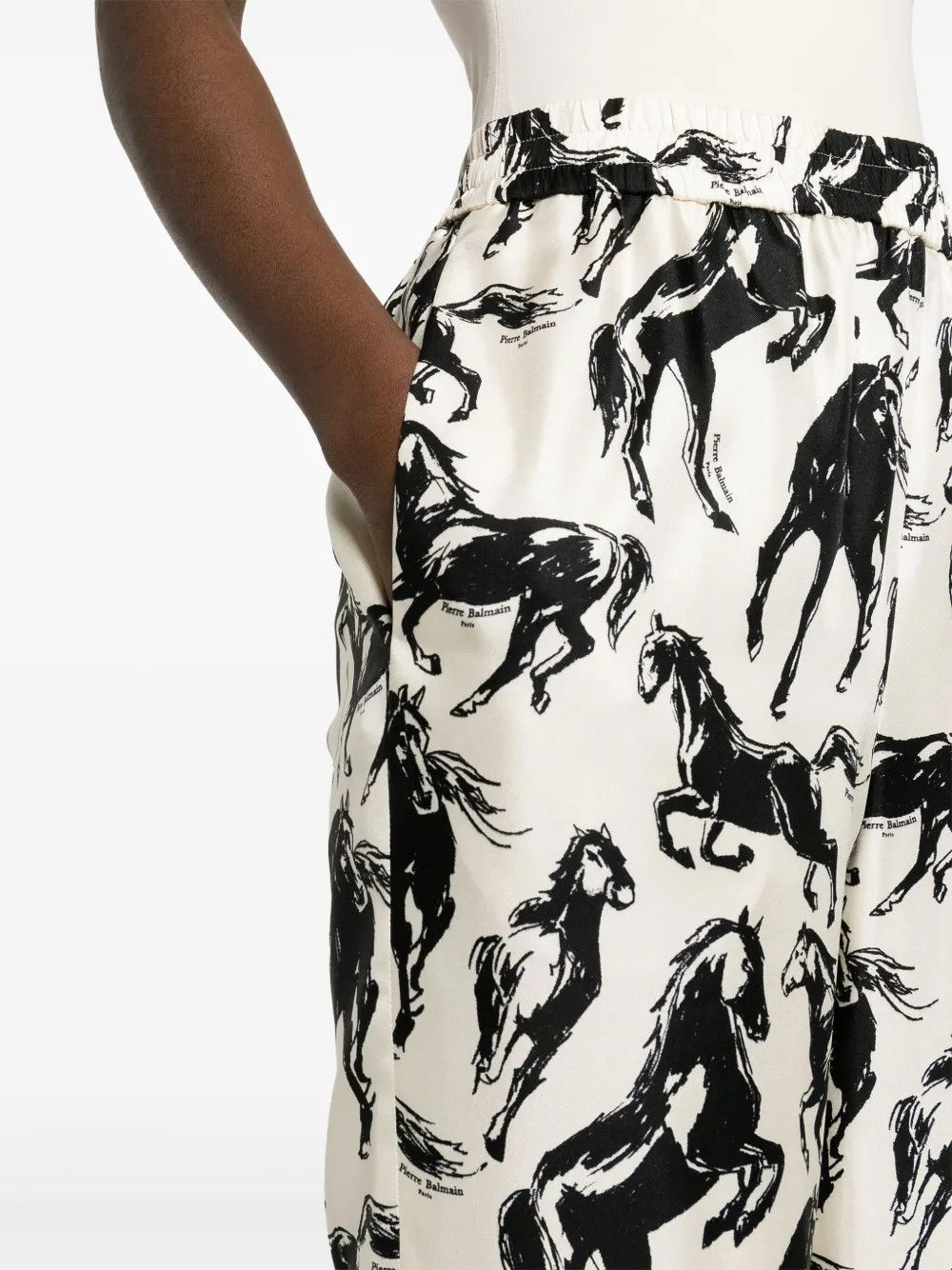 Balmain o1s1wg110825 Horse Print Silk Tapered Trouser in Black/White Size 28" / US 6 / IT 42 - 5 Thumbnail