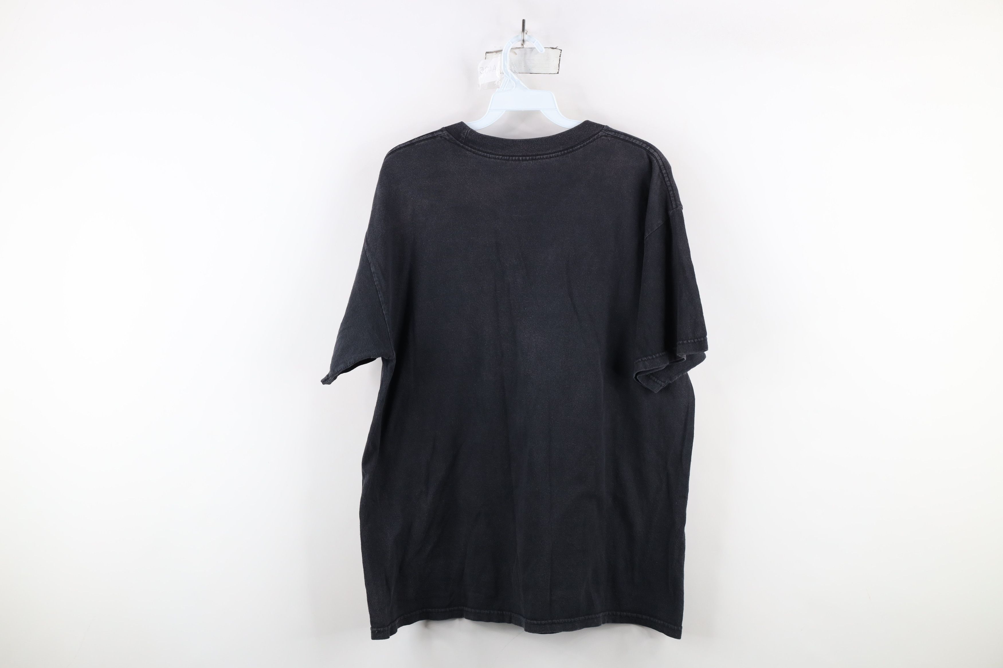 Vintage Vintage This Is It Michael Jackson Documentary T-Shirt Black Size US L / EU 52-54 / 3 - 12 Thumbnail