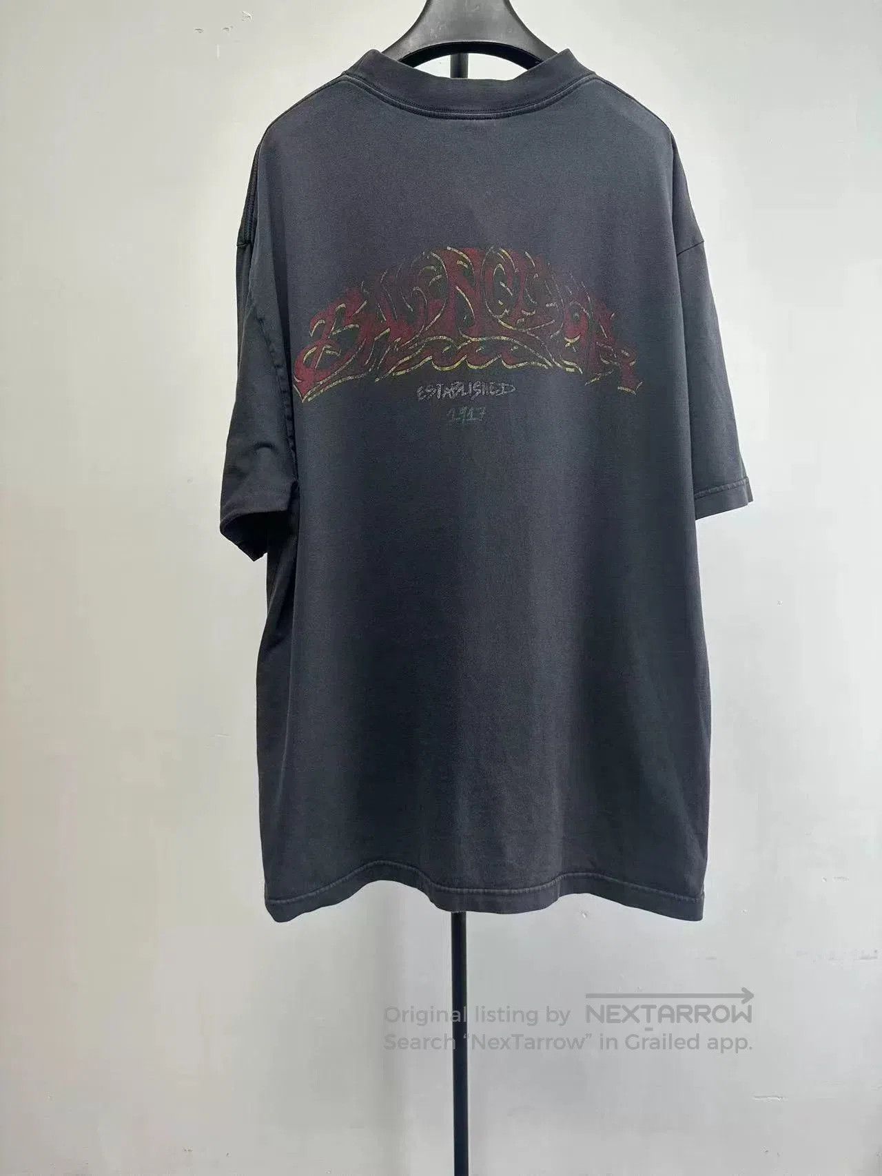 Balenciaga Balenciaga Solid Print Crew Neck T-Shirt. Size US M / EU 48-50 / 2 - 2 Thumbnail