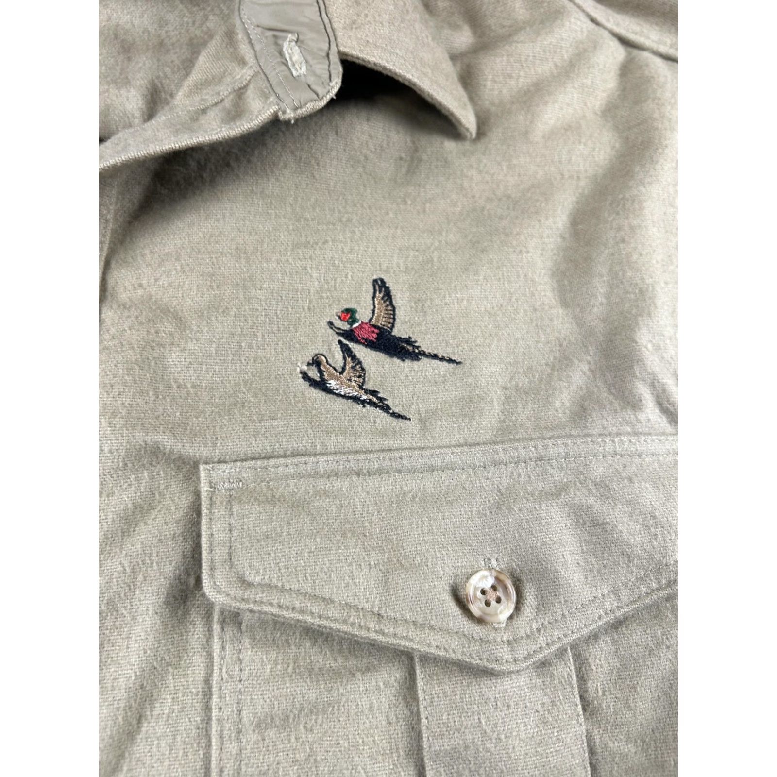 Eddie Bauer VINTAGE Eddie Bauer Shirt Mens Large Beige Flannel Made USA 90S Hunting Bird Embroidered Pockets Button-Up Outdoor Size US L / EU 52-54 / 3 - 4 Thumbnail