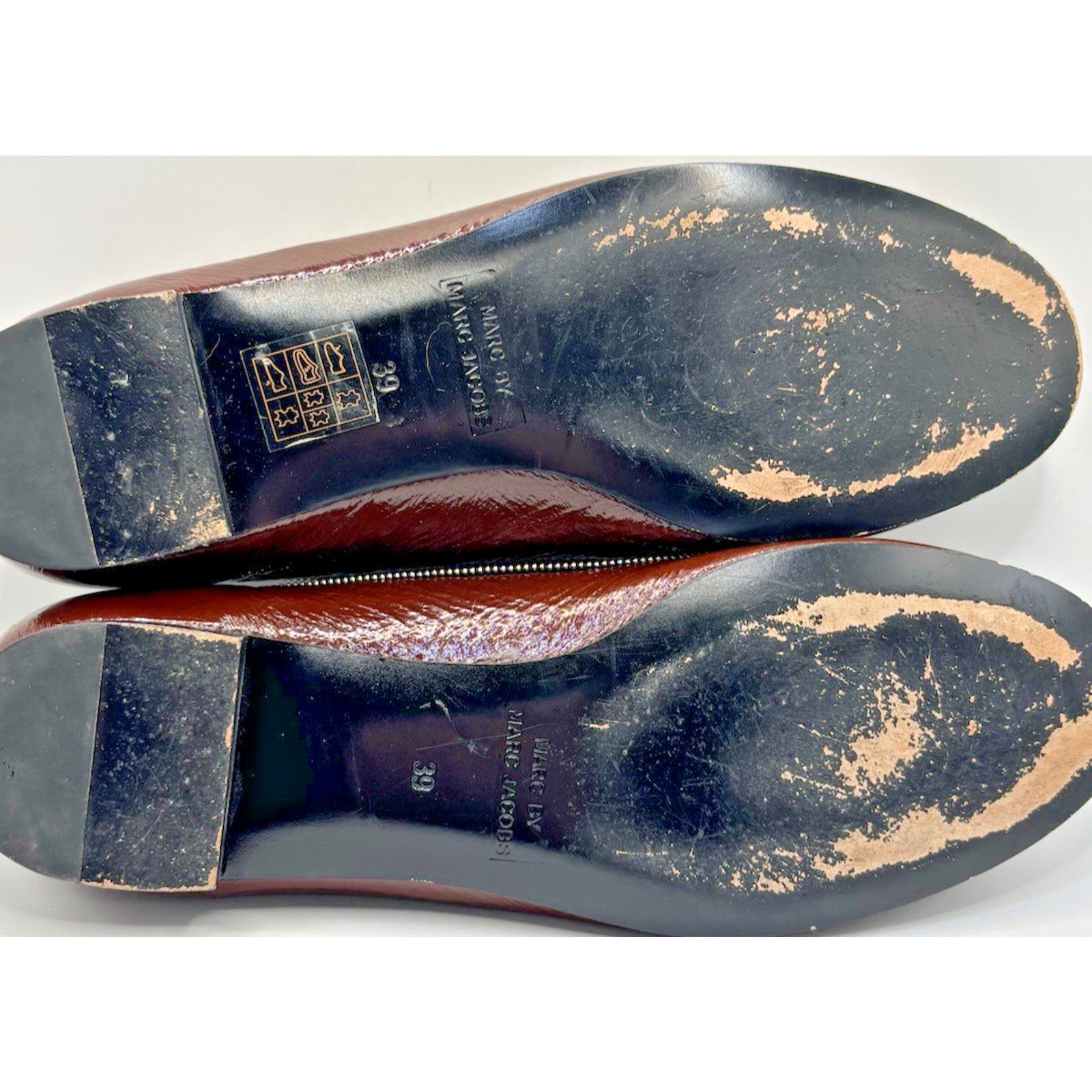 Marc by Marc Jacobs Marc by Marc Jacobs Patent Leather Flats 39/8-8.5 Size US 8.5 / IT 38.5 - 9 Thumbnail