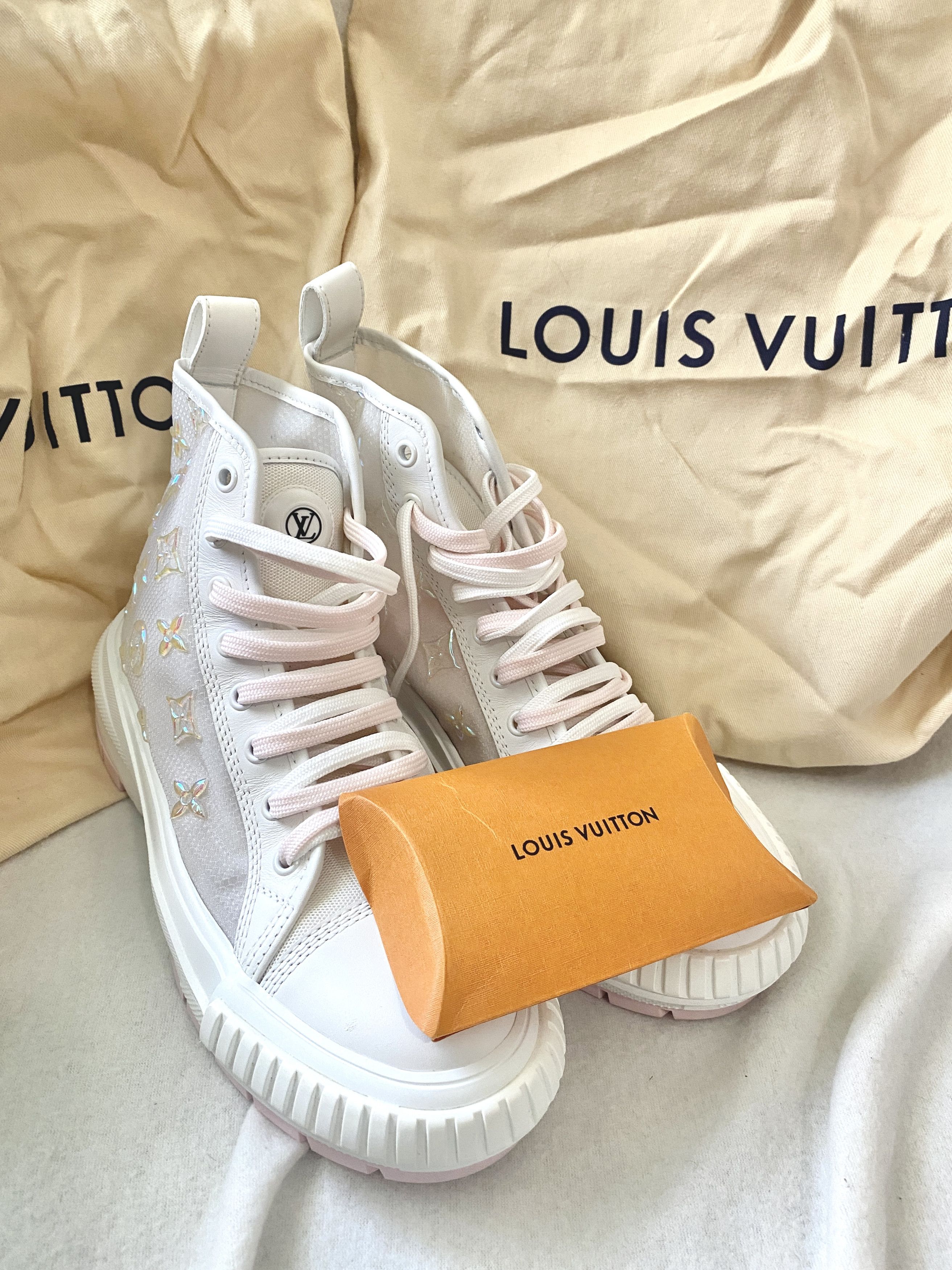 Louis Vuitton LV Monogram Mesh Sneakers Size US 8 / IT 38 - 4 Thumbnail