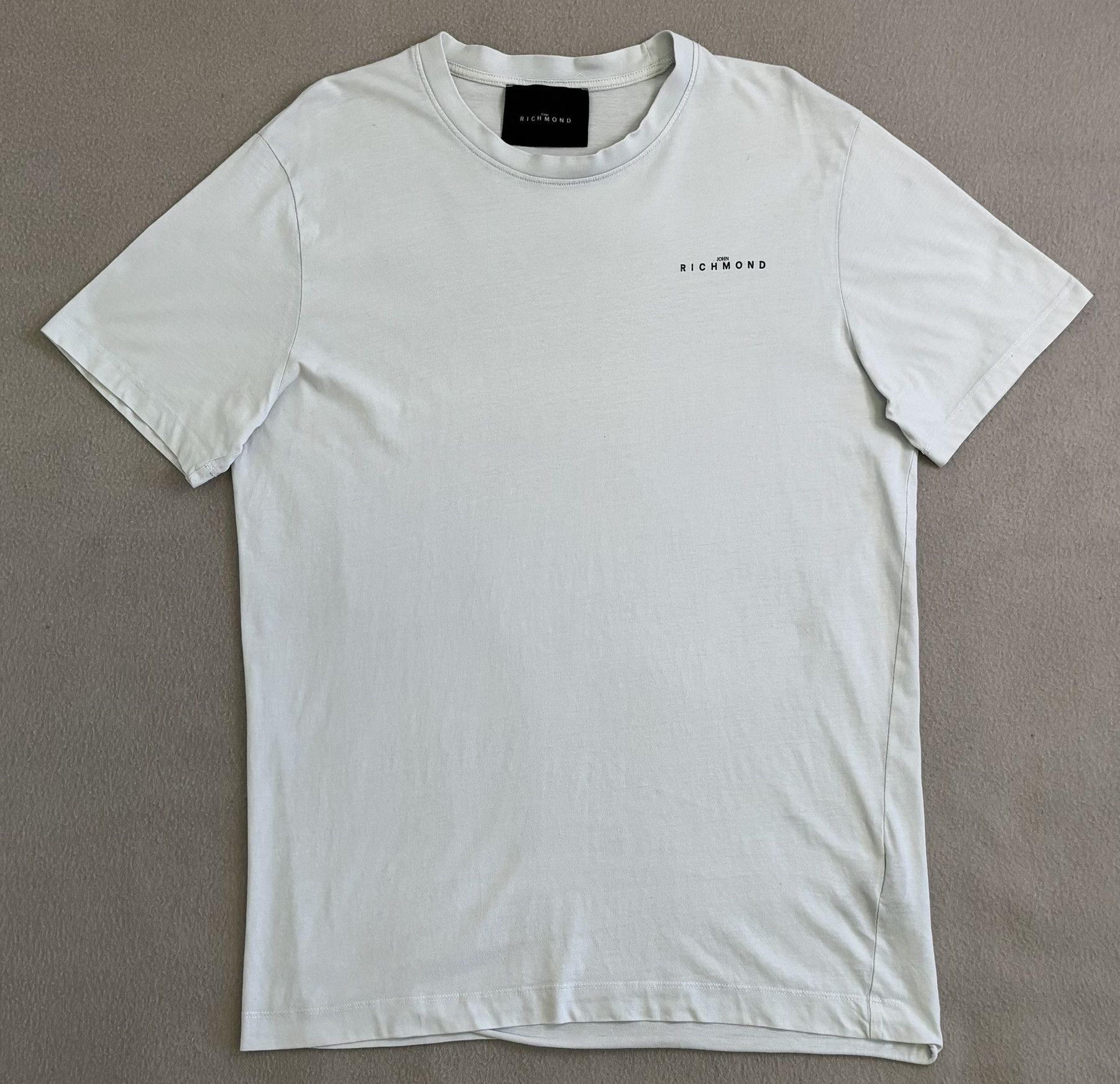 John Richmond John Richmond White T-shirt Size. XXL Size US XXL / EU 58 / 5 - 5 Thumbnail