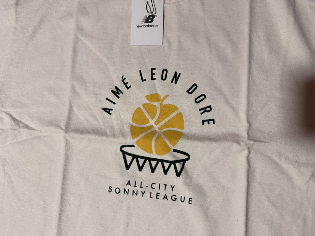 Aime Leon Dore × New Balance Aime Leon Dore ALD x New Balance NB SONNY NY Tee Cream Size US XXL / EU 58 / 5 - 2 Thumbnail