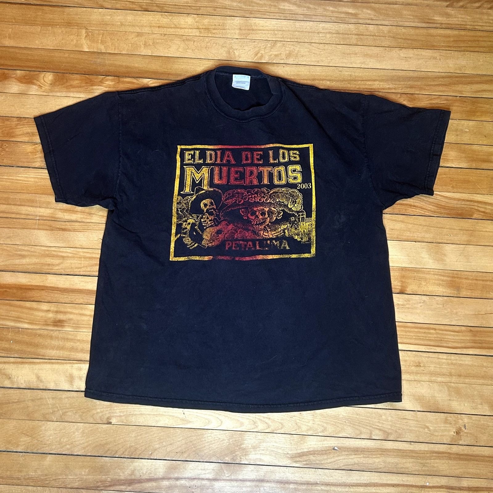 Hanes Y2K Spanish Skeleton Pirates T-Shirt XL Size US XL / EU 56 / 4 - 1 Thumbnail