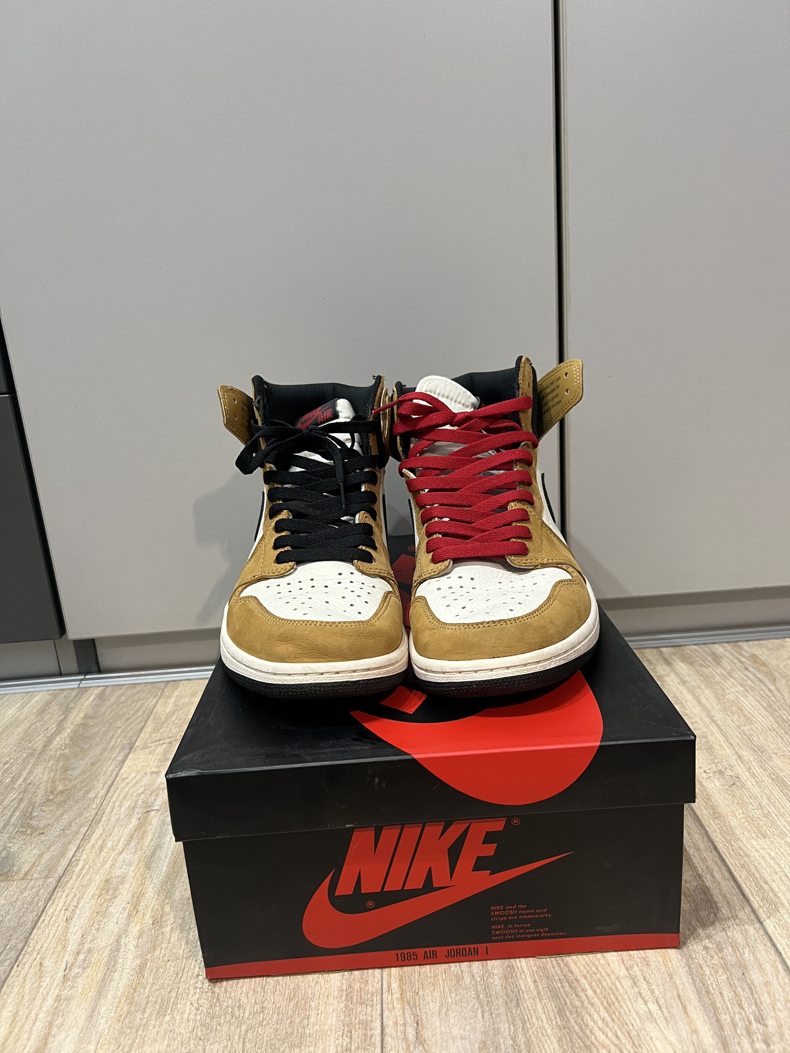 Jordan Brand Jordan 1 Rookie of the Year Size US 10 / EU 43 - 10 Thumbnail