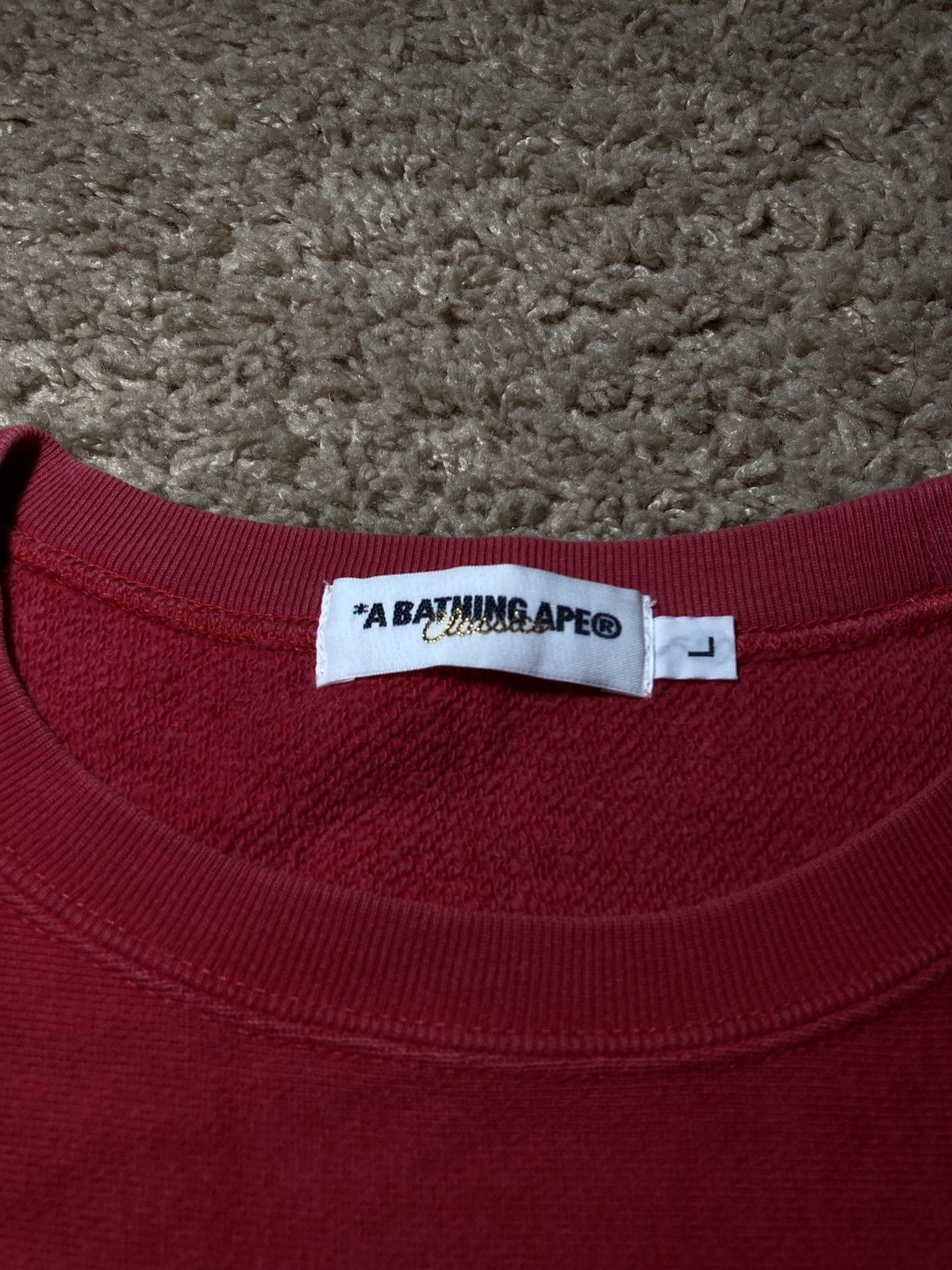 Bape 2012 Bape ASNKA Cursive Logo Graphic Crewneck Red Nigo OG Size US L / EU 52-54 / 3 - 4 Thumbnail
