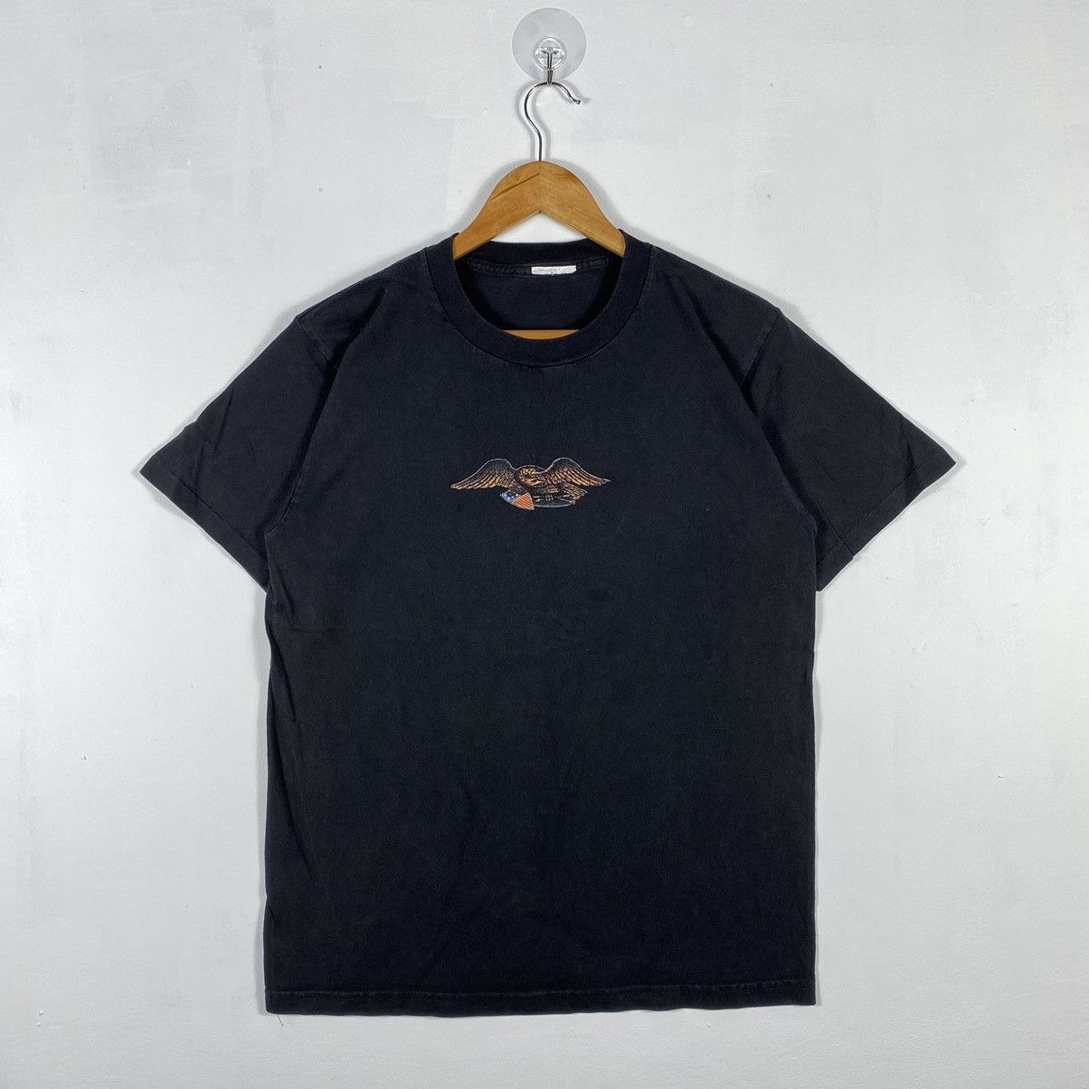Vintage Vintage 90's SMP Skateboards Logo Tee Shirt Size US M / EU 48-50 / 2 - 2 Thumbnail