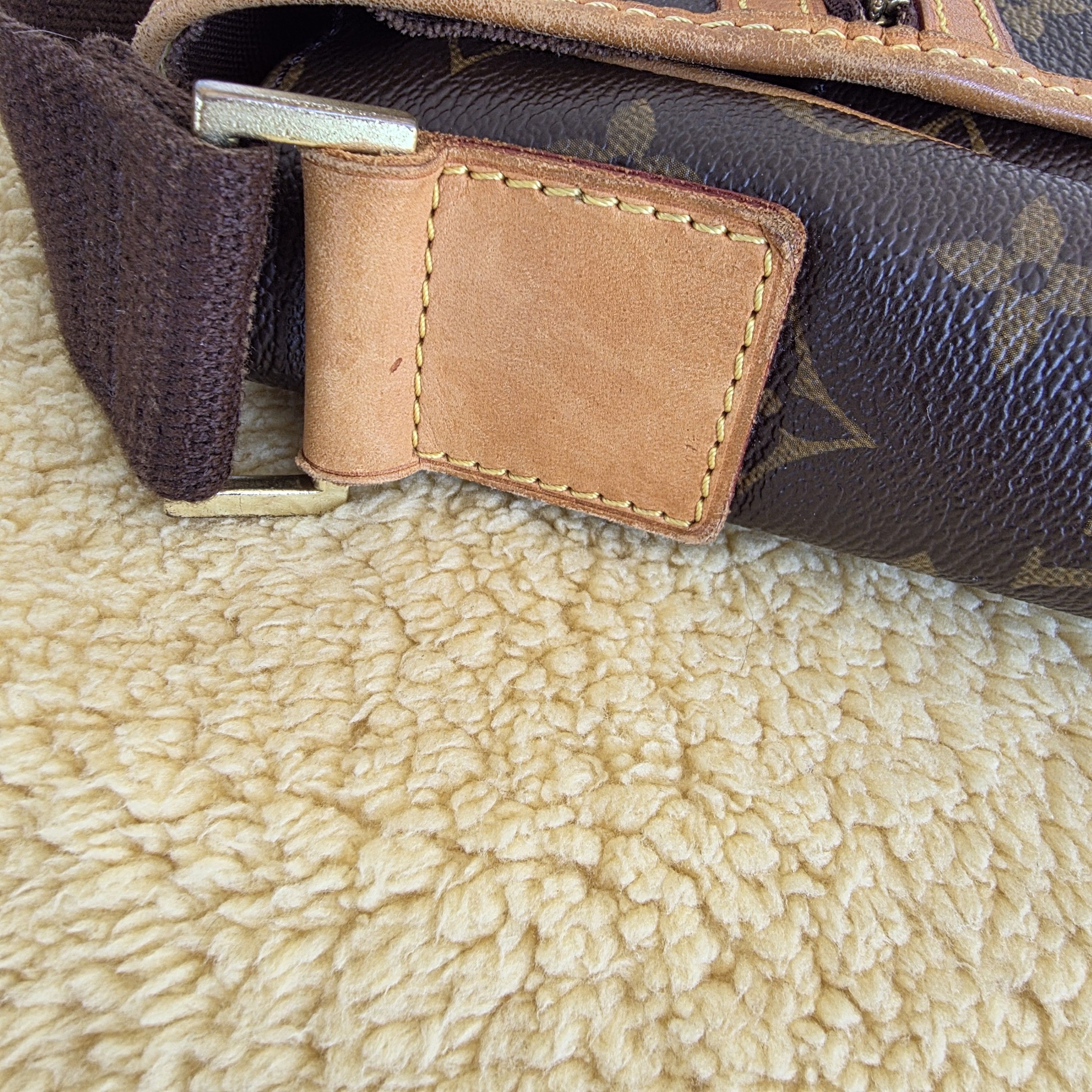 Louis Vuitton Louis Vuitton Monogram Bosphore PM Messenger Bag Size ONE SIZE - 19 Thumbnail