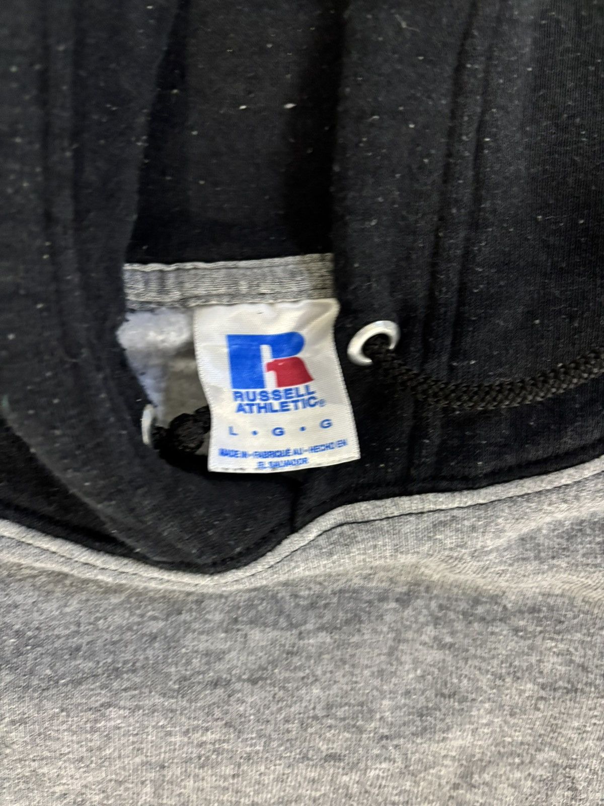 Russell Athletic × Vintage Black and greyBlank Russell athletic crewneck sweatshirt Size US L / EU 52-54 / 3 - 4 Thumbnail