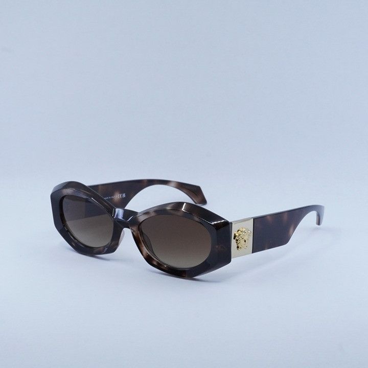 Versace Versace VE4466U 54613B Sunglasses Havana Geometric Frame Size ONE SIZE - 1 Thumbnail