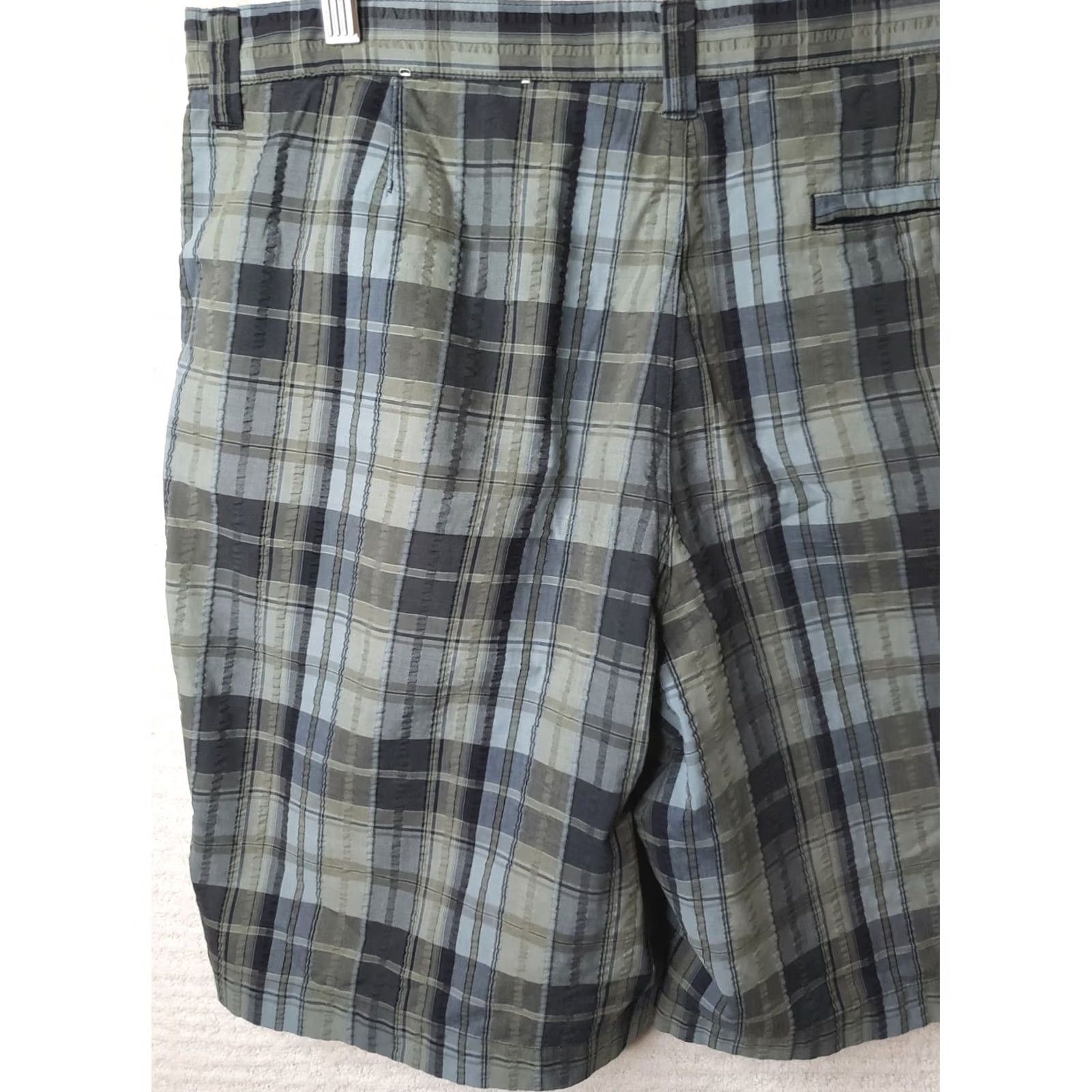 Patagonia VINTAGE Patagonia Shorts Mens 36x10 Gray Green Blue Plaid Organic Cotton Cargo Size US 36 / EU 52 - 5 Thumbnail