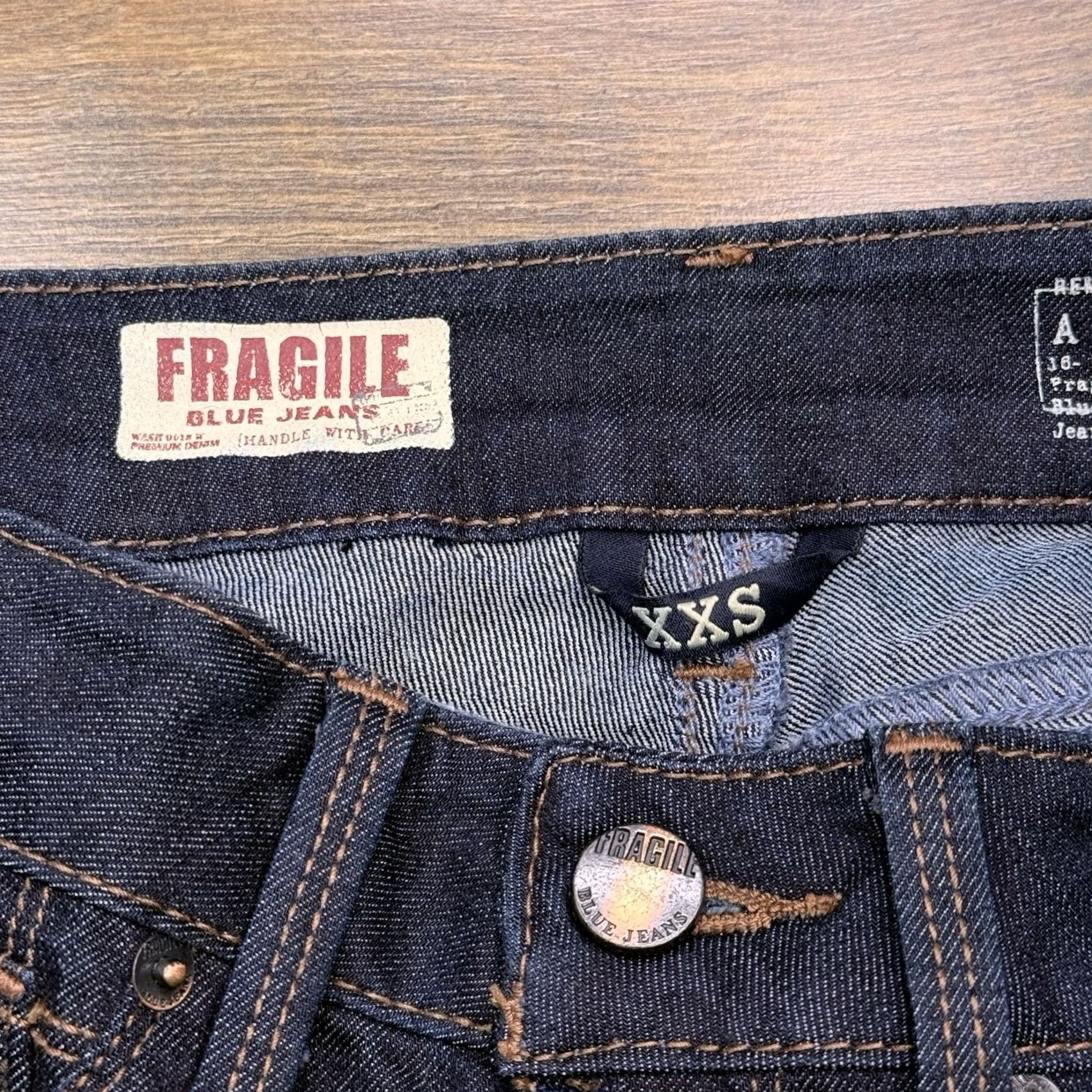 Vintage Fragile Blue Jeans Shirt? Size 24" / US 00 / IT 34 - 6 Thumbnail