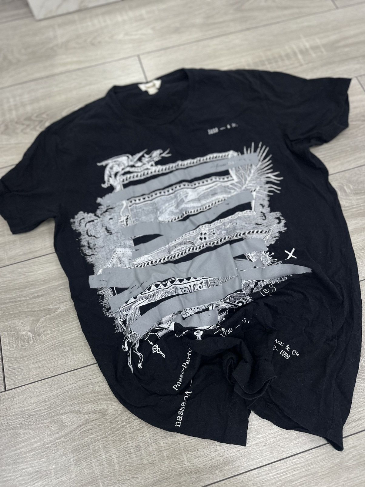 Diesel Diesel Vintage Cropped Avant Garde Y2K Tee T-Shirt Size US S / EU 44-46 / 1 - 3 Thumbnail