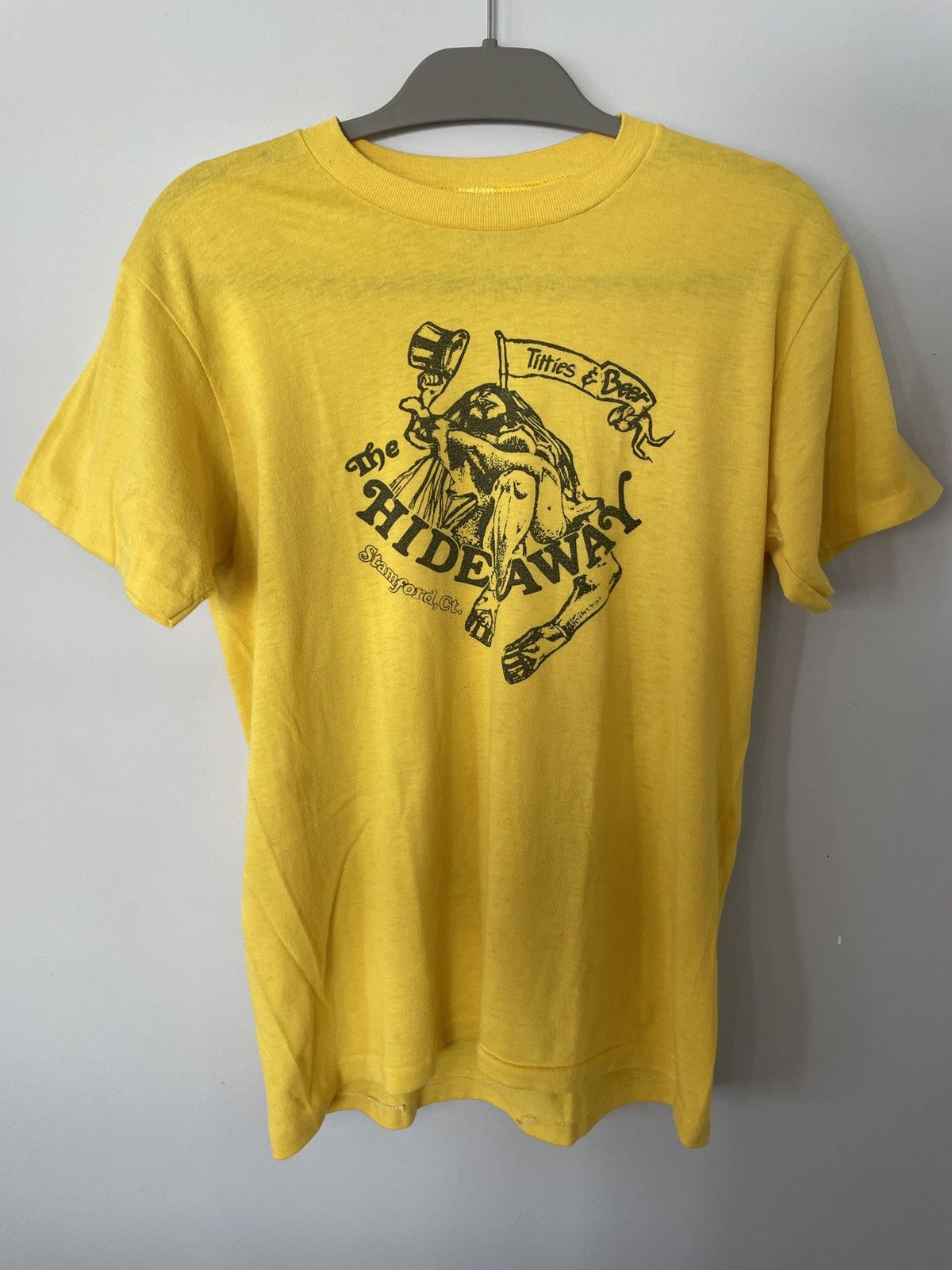 Vintage Vintage Titties and Beer Shirt ERD like Size US S / EU 44-46 / 1 - 2 Thumbnail
