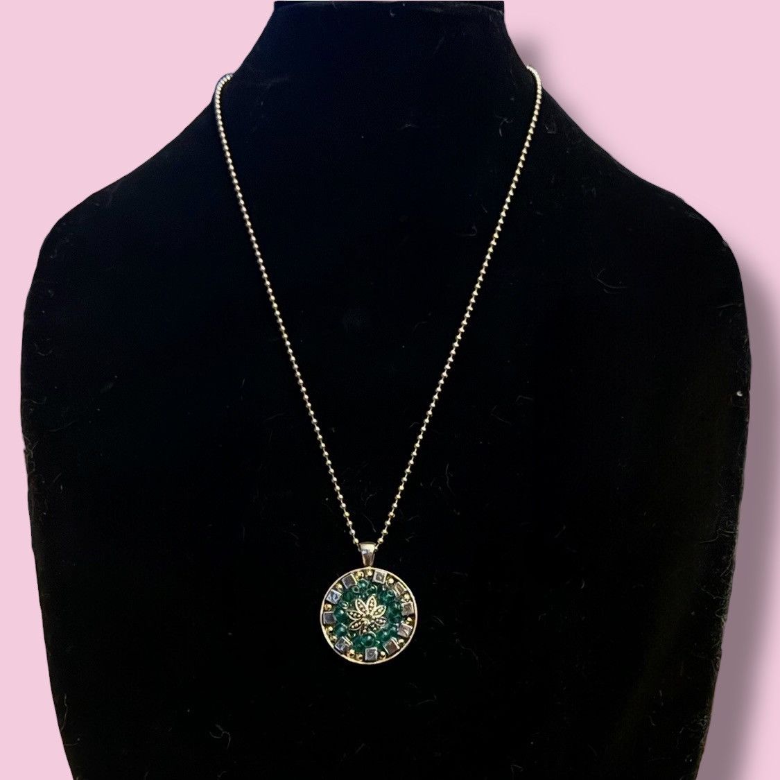 Vintage Vintage artisan mosaic floral medallion pendant necklace Size ONE SIZE - 1 Thumbnail