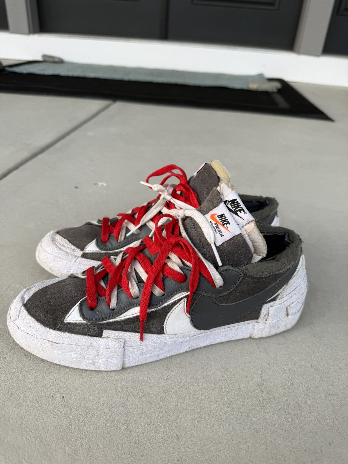 Nike × Sacai Blazer Low Sacai Size US 10 / EU 43 - 1 Thumbnail