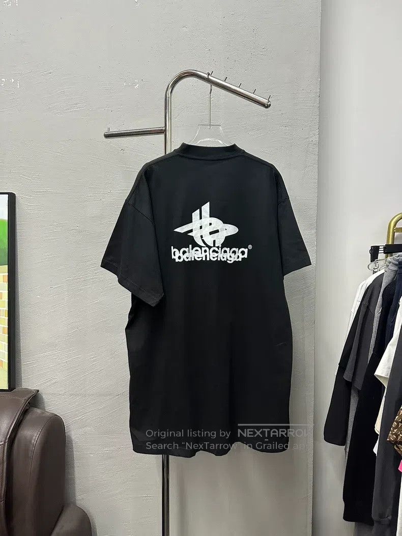 Balenciaga Balenciaga Short Sleeve Phantom Logo Black Size US S / EU 44-46 / 1 - 3 Thumbnail