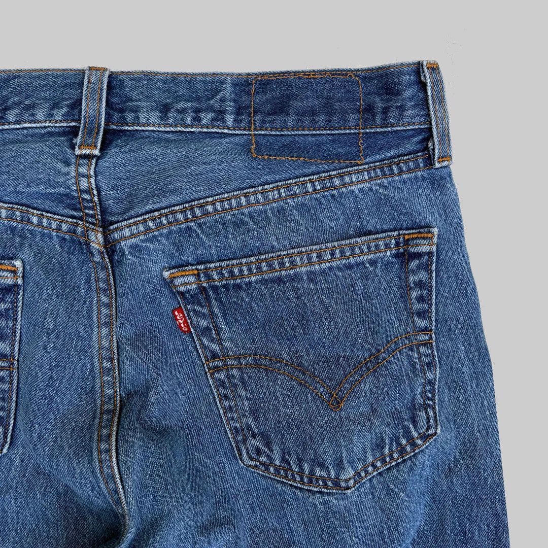 Levi's × Vintage Levi’s 505 1980 80s Vintage W32 L28 USA Blue Denim Jeans Size US 32 / EU 48 - 5 Thumbnail