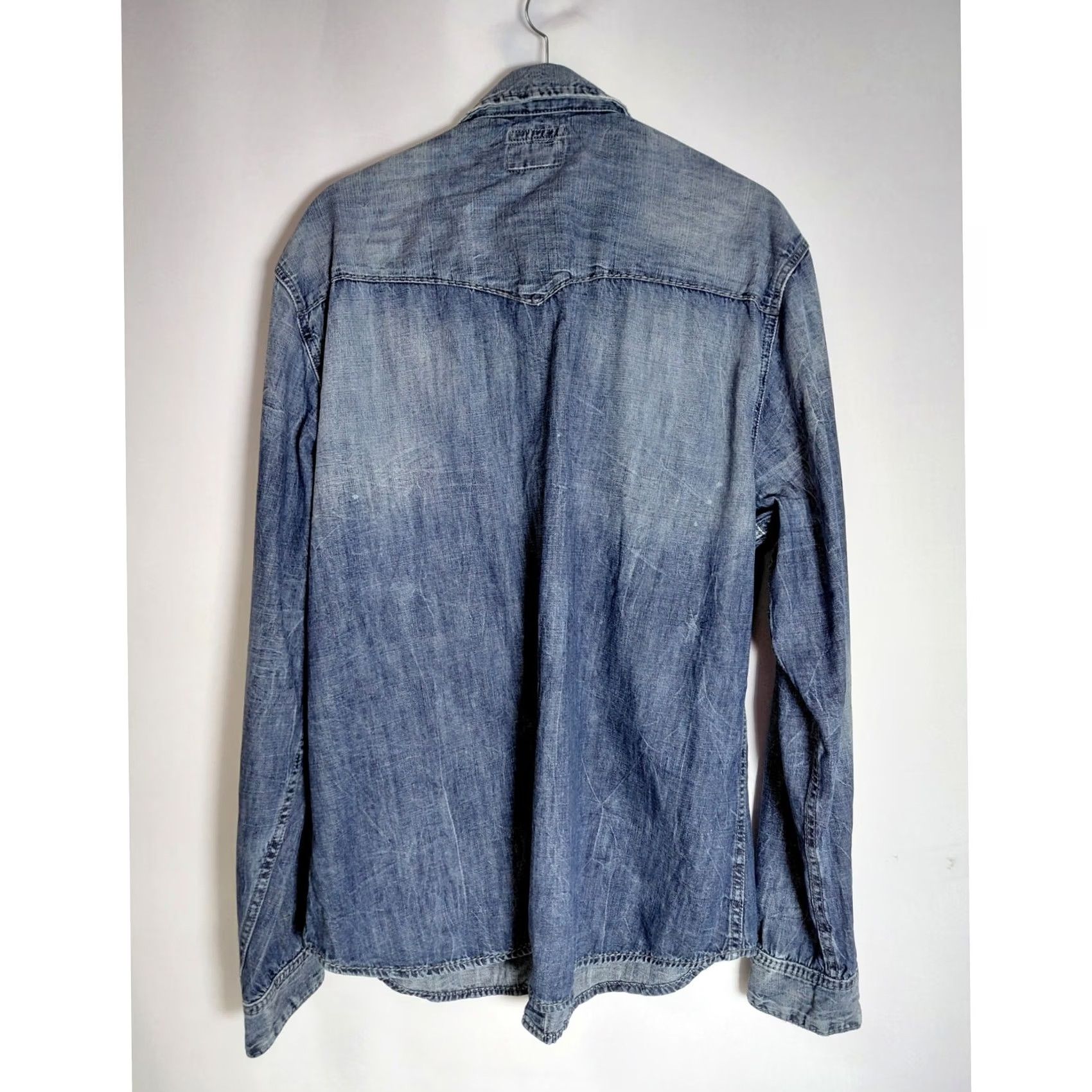 True Religion True Religion Denim Shirt Blue Solid Long Sleeve Men 3XL Size US XXL / EU 58 / 5 - 2 Thumbnail