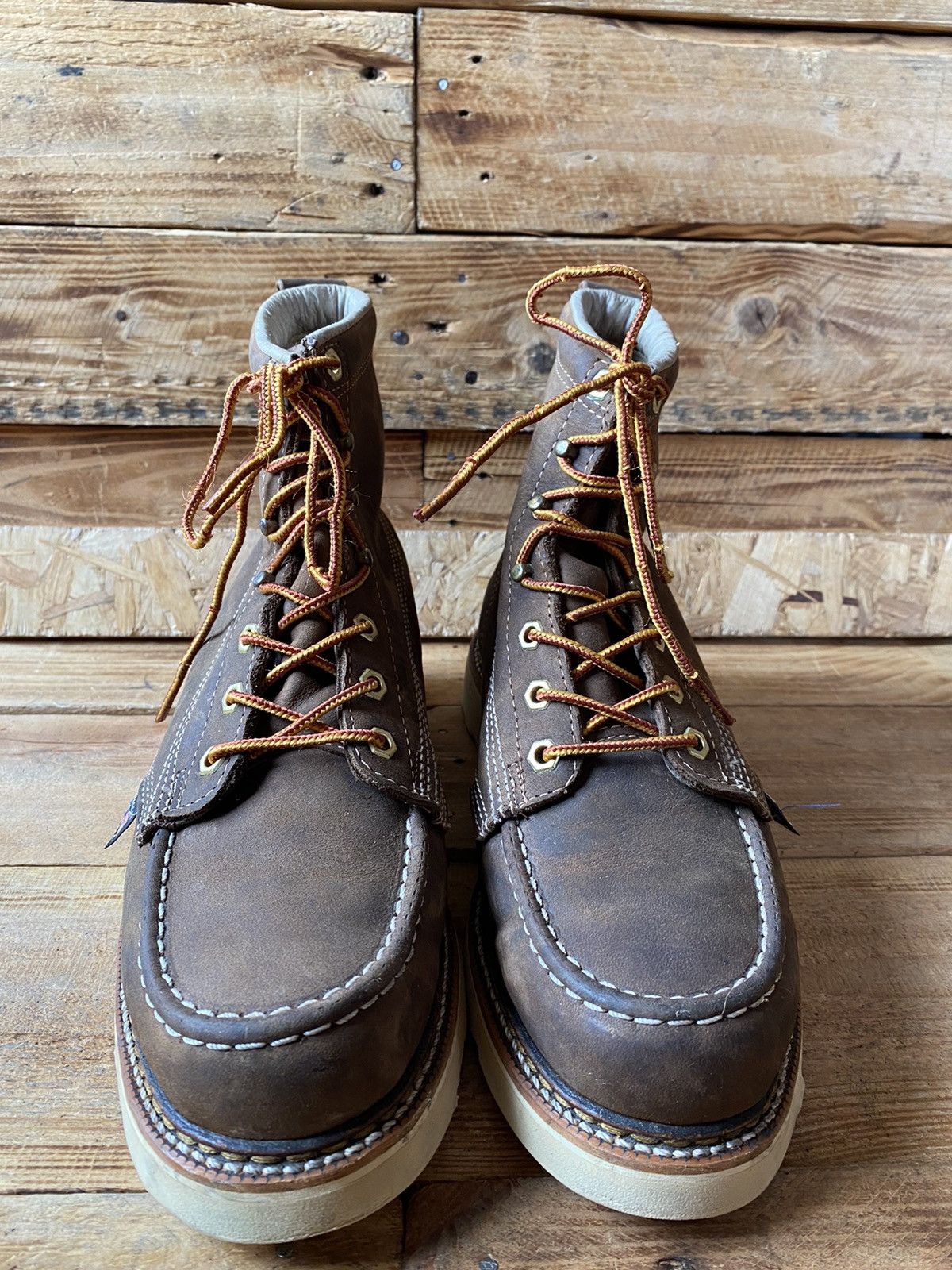 Thorogood Thorogood moc-toe gray leather work boots sz US9 Size US 9 / EU 42 - 2 Thumbnail