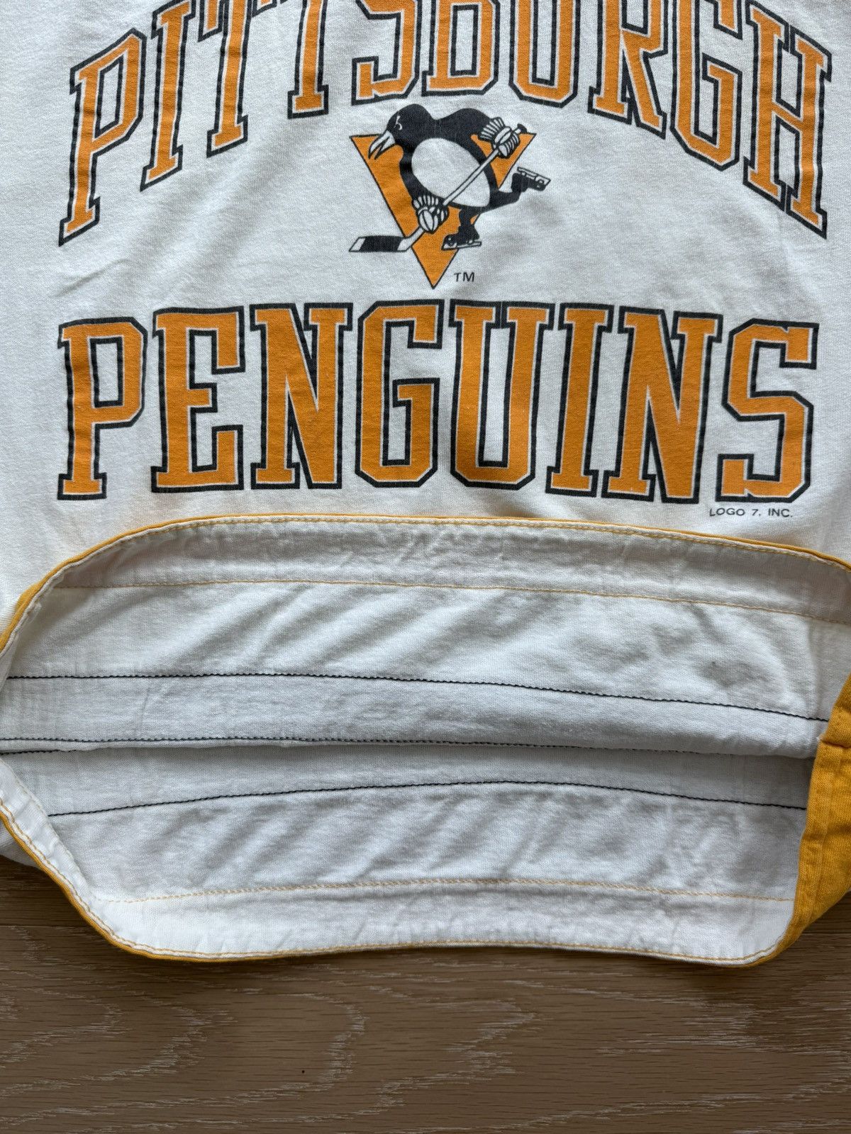 Logo 7 Vintage Pittsburgh Penguins NHL shirt Size US L / EU 52-54 / 3 - 7 Thumbnail
