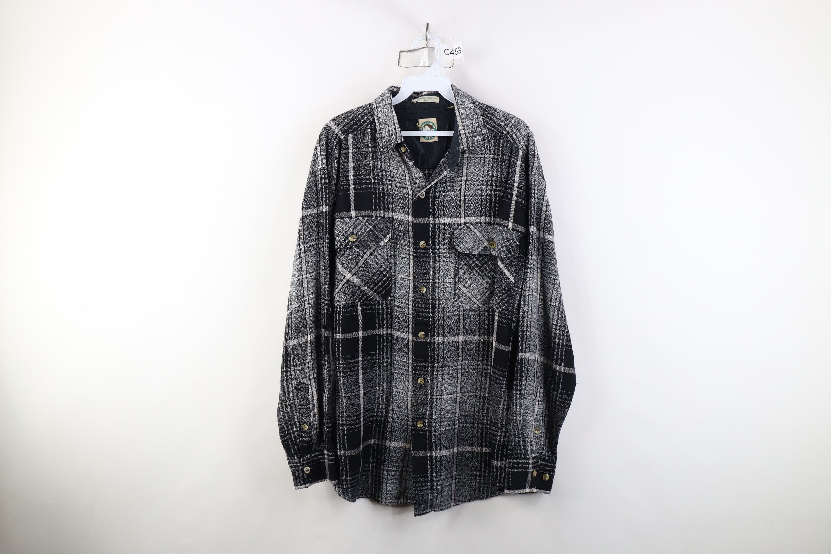 Vintage Vintage 90s Streetwear Knit Collared Button Shirt Plaid Size US M / EU 48-50 / 2 - 1 Thumbnail