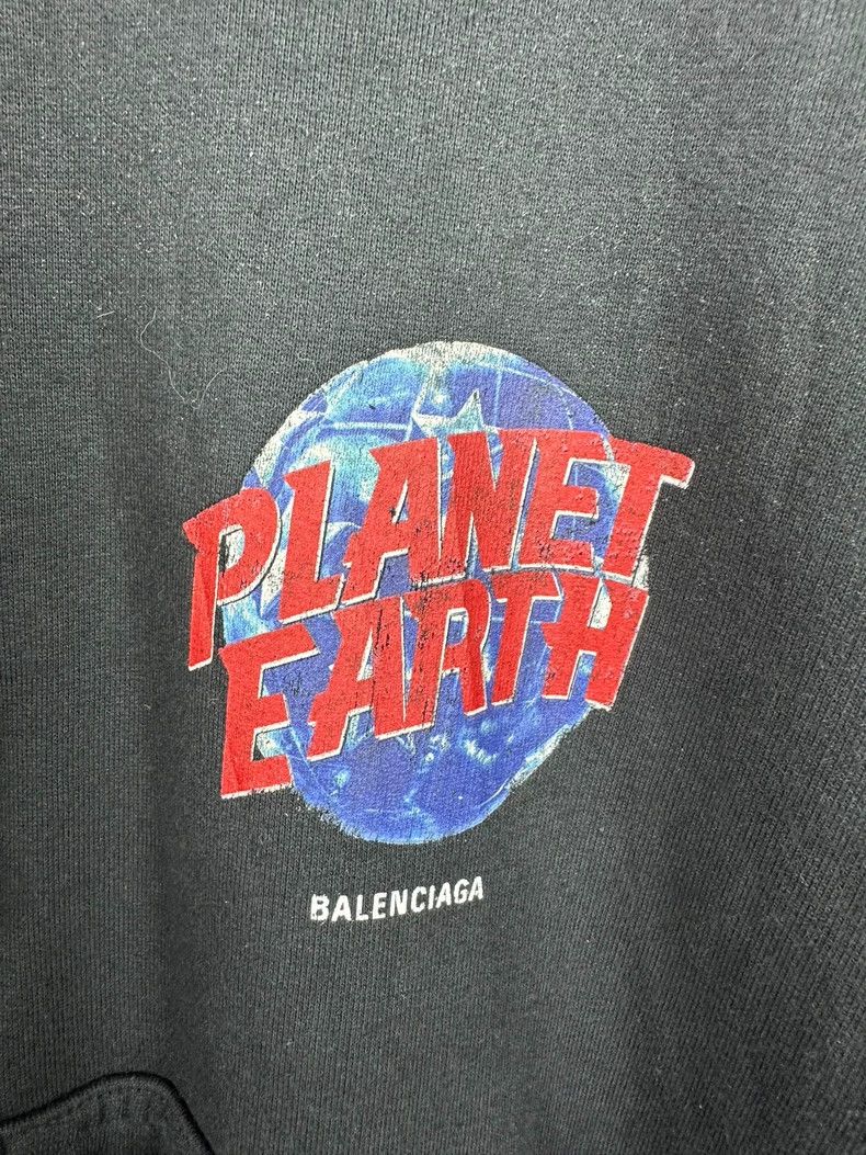 Balenciaga Balenciaga 24 Planet Earth Black Earth Zip Sweatshirt 2502- Size US S / EU 44-46 / 1 - 5 Thumbnail