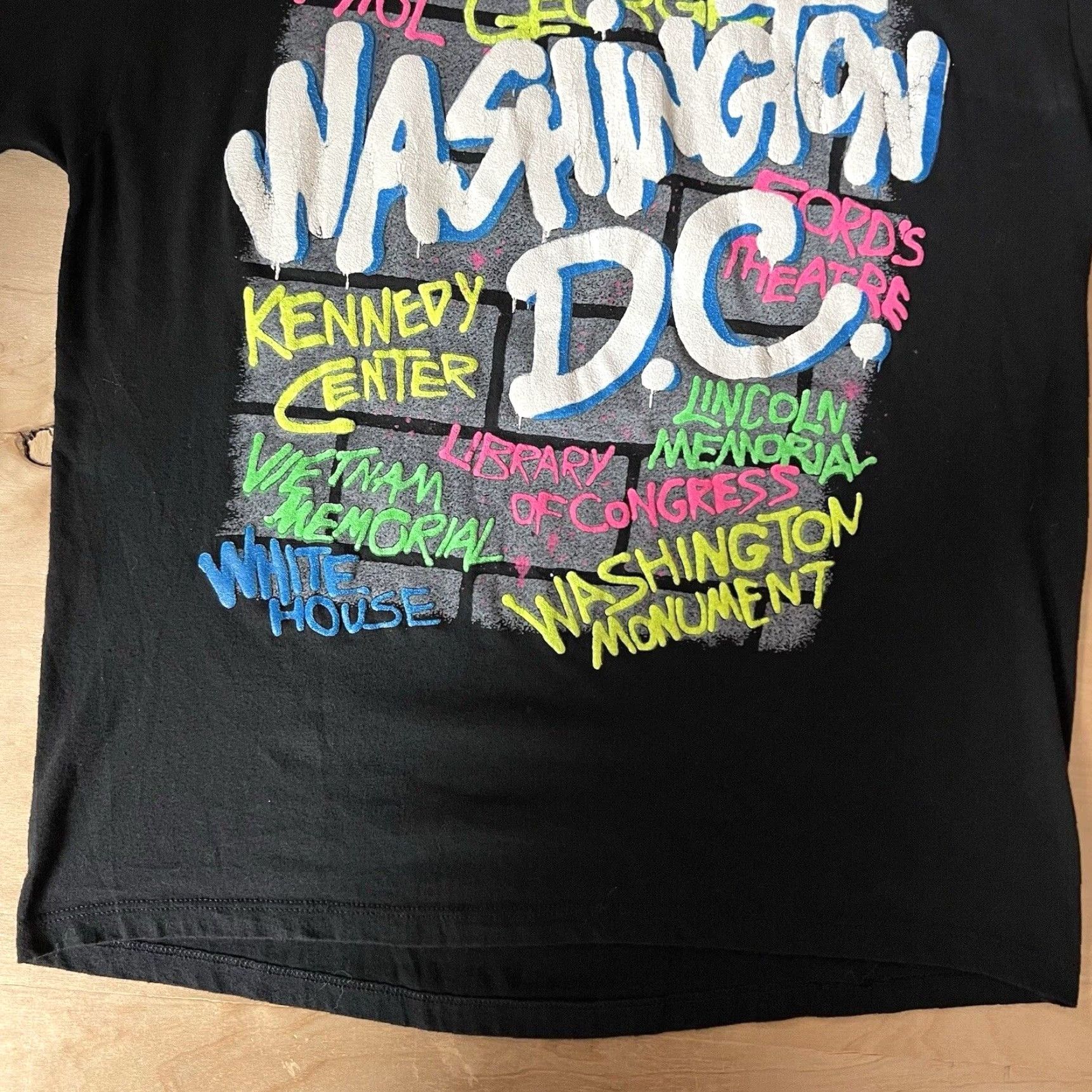 Vintage VINTAGE Washington DC Shirt L Black 80s DMV Spray Paint Graffiti Memorial Men Short Sleeve Crew Neck 80s 90s USA Aerosmith Logo Graphic Print Size US L / EU 52-54 / 3 - 4 Thumbnail