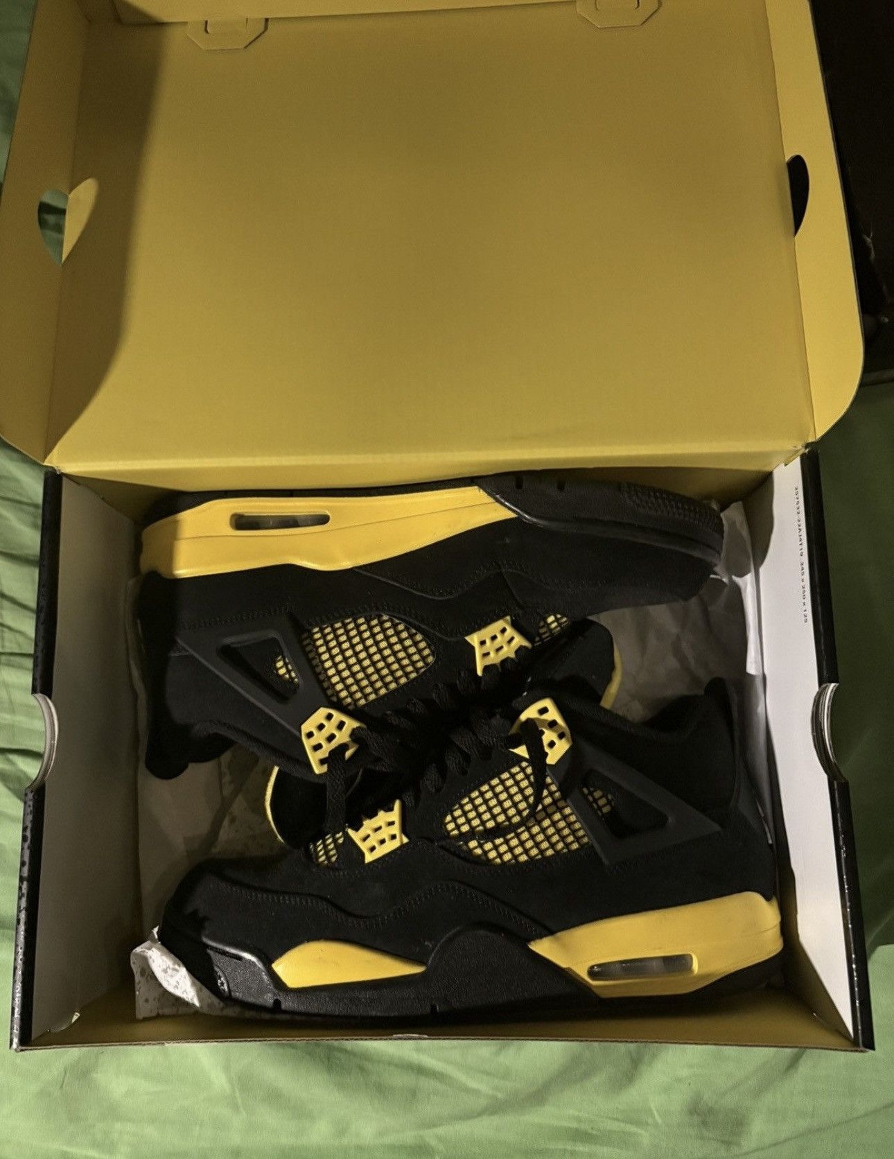 Jordan Brand Jordan Thunder 4 Size US 10.5 / EU 43-44 - 5 Thumbnail