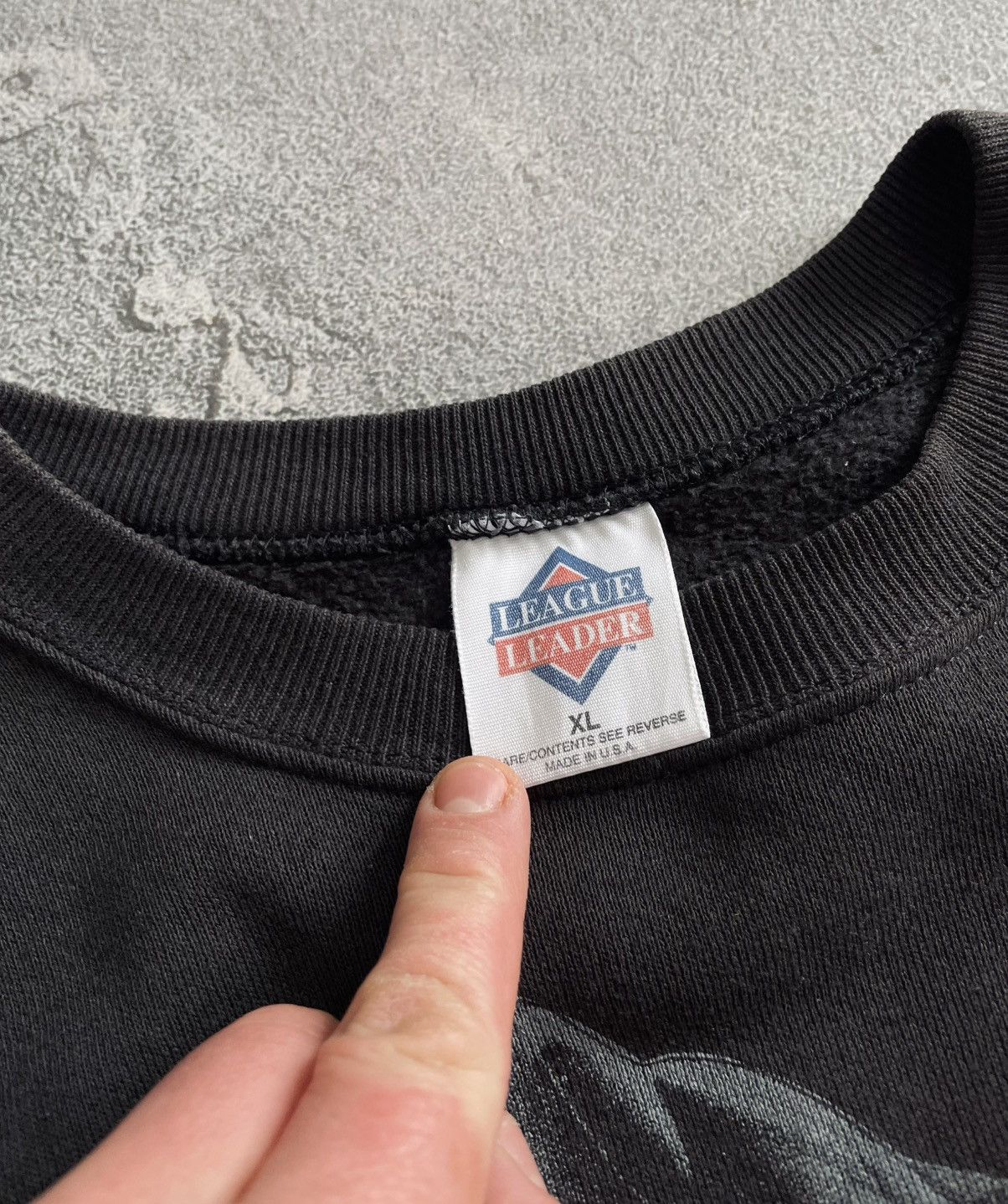 NFL VTG 90s MNF 25th Hank Williams NFL Miami Dolphins Sweatshirt Size US XL / EU 56 / 4 - 12 Thumbnail