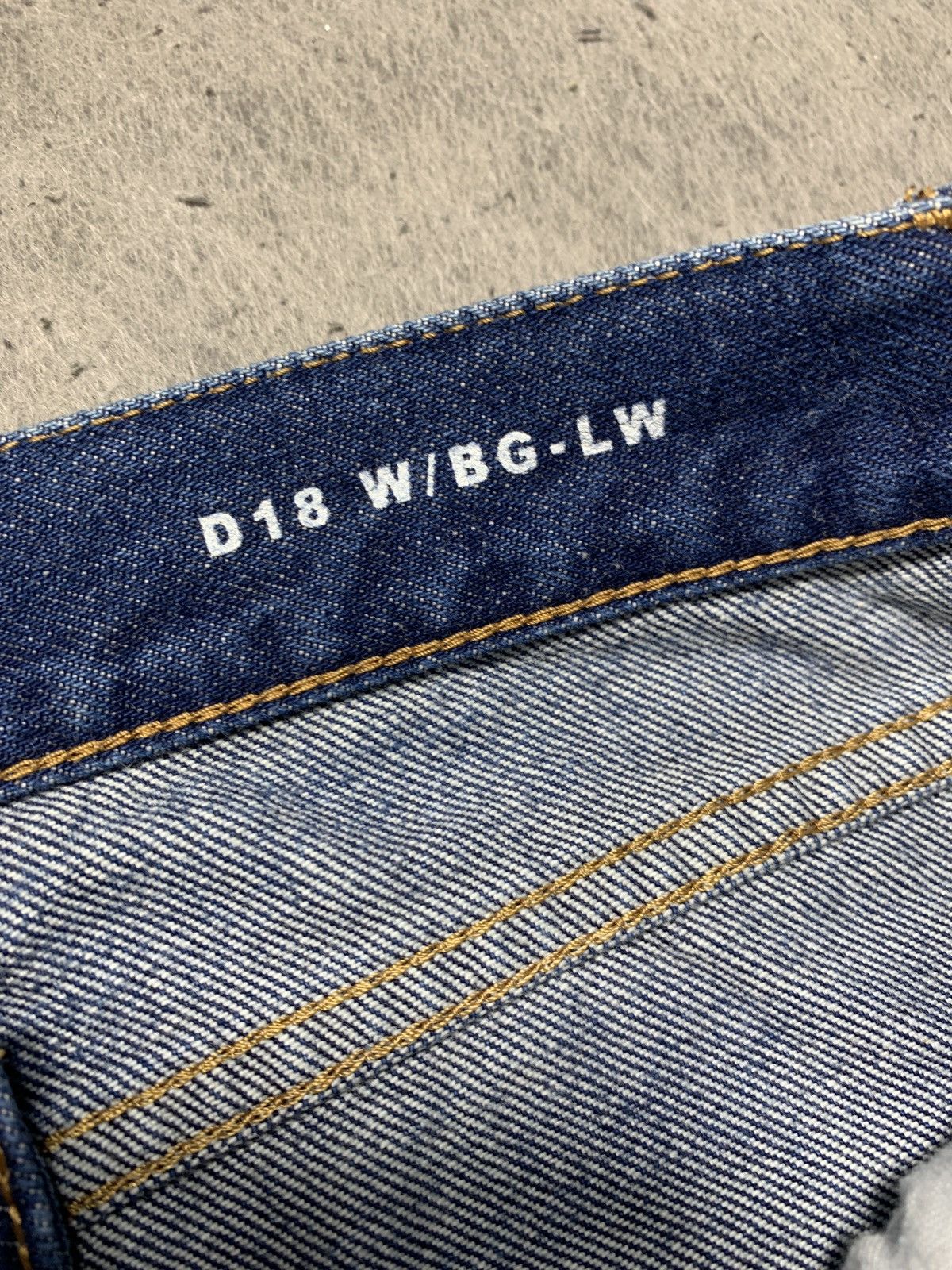 Saint Laurent Paris Saint Laurent Paris D 18 Baggy Pants Denim Jeans Size US 33 - 8 Thumbnail