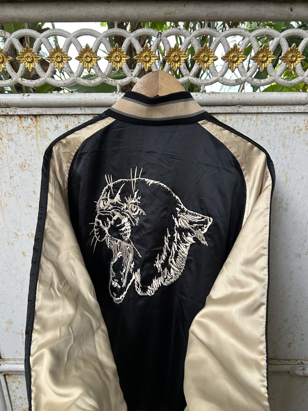 Puma Rare🔥 Puma Skajan Nylon Jacket Embroidery Gold Black Size US S / EU 44-46 / 1 - 5 Thumbnail