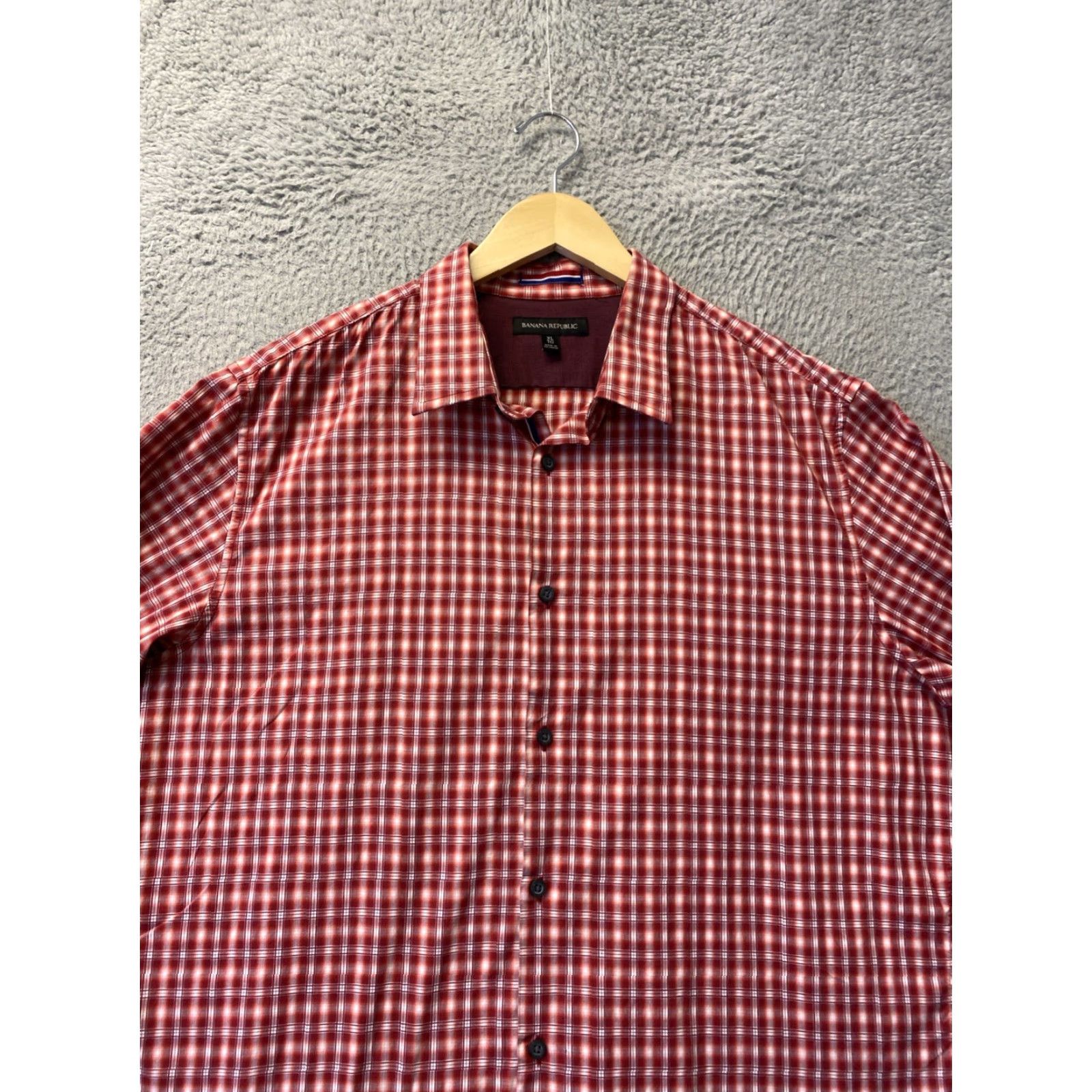 Banana Republic BANANA REPUBLIC Long Sleeve Button-Up Shirt Red Check XL Slim Fit Mens Size US XL / EU 56 / 4 - 2 Thumbnail