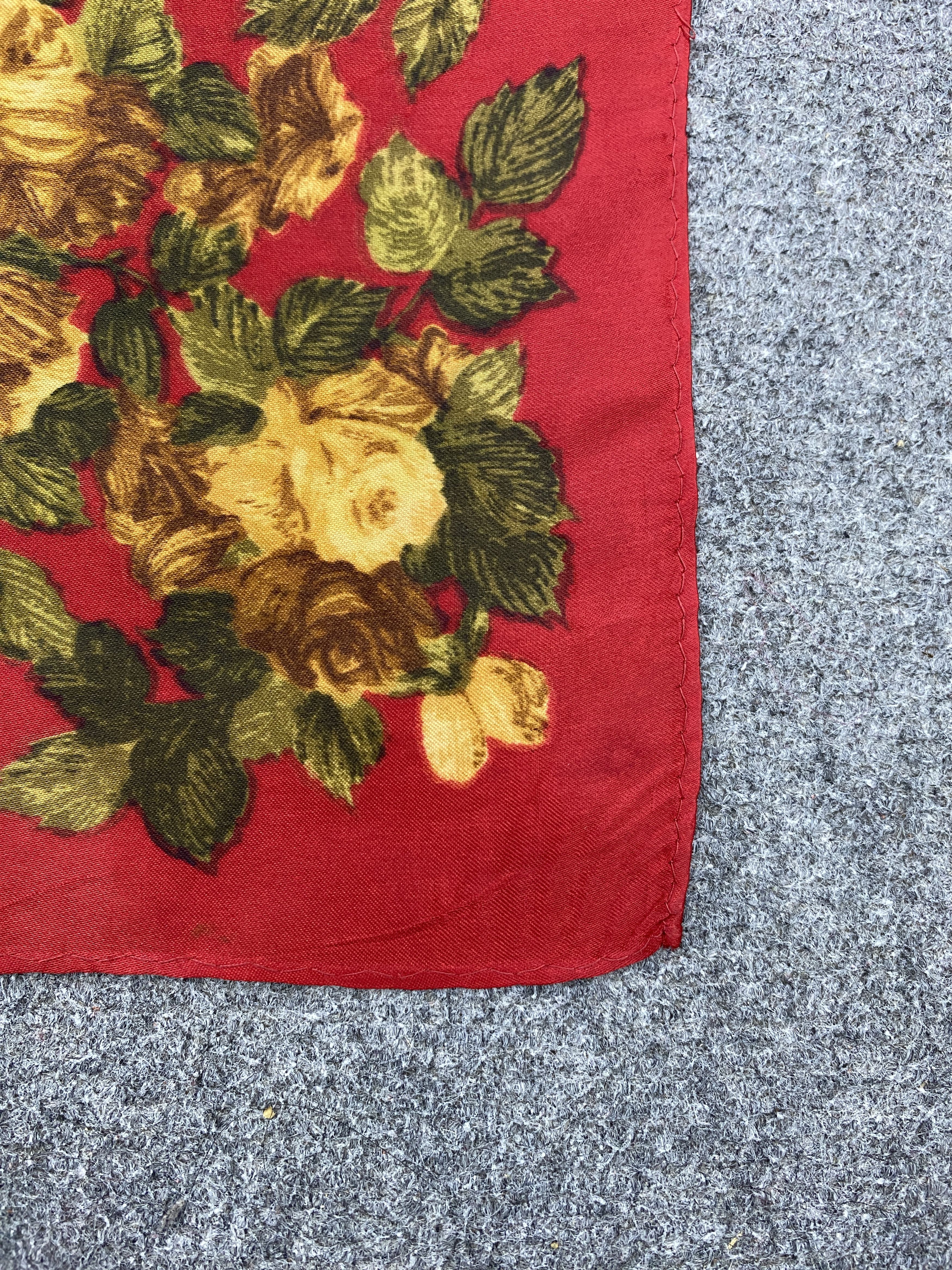 Other Vintage Floral Motive Silk Scarf / Silk Shawl SN0266 Size ONE SIZE - 3 Thumbnail